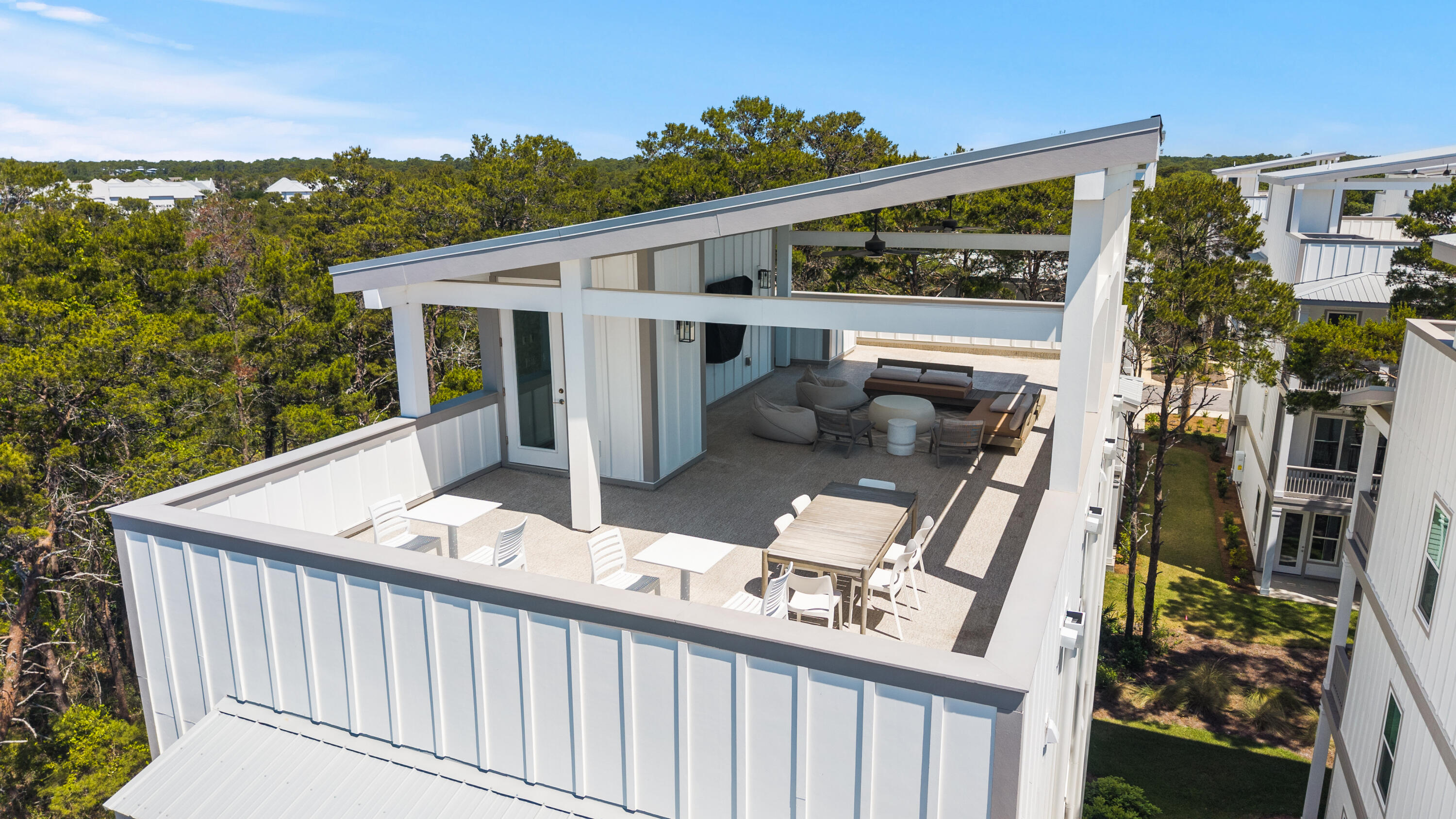 34 W Majestic Palm Drive