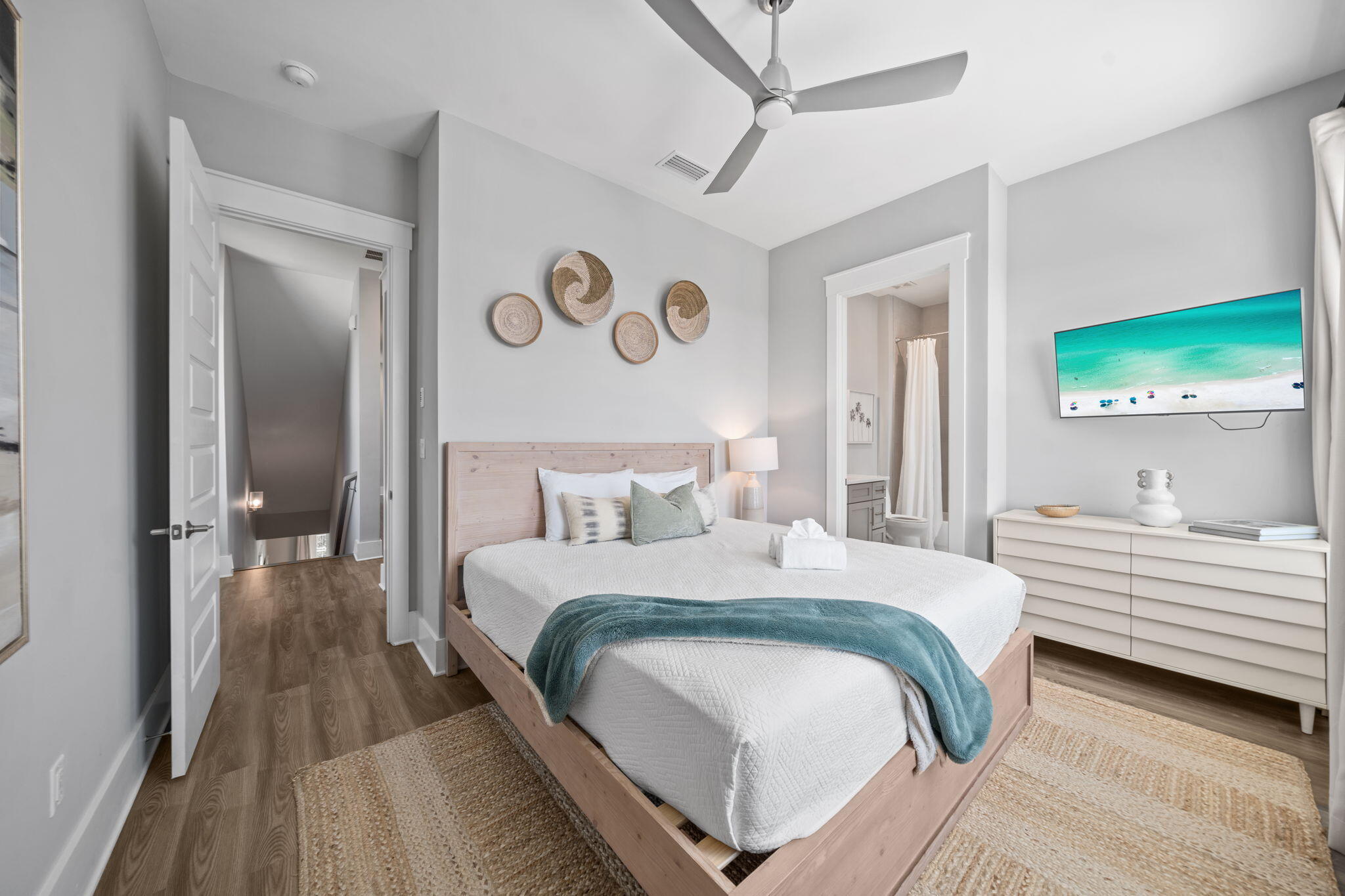 34 W Majestic Palm Drive