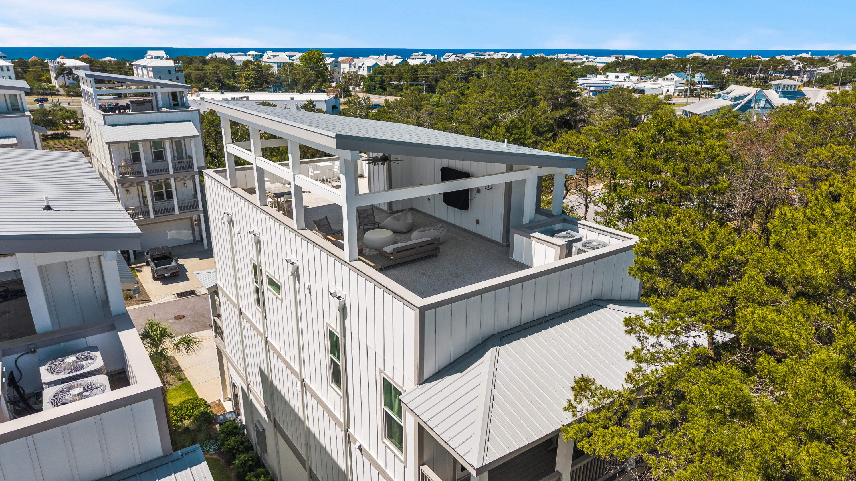34 W Majestic Palm Drive