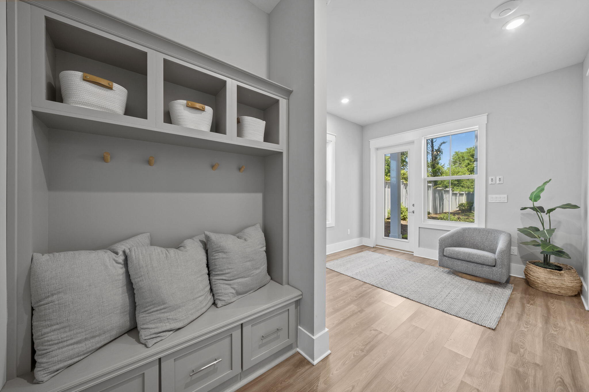 34 W Majestic Palm Drive