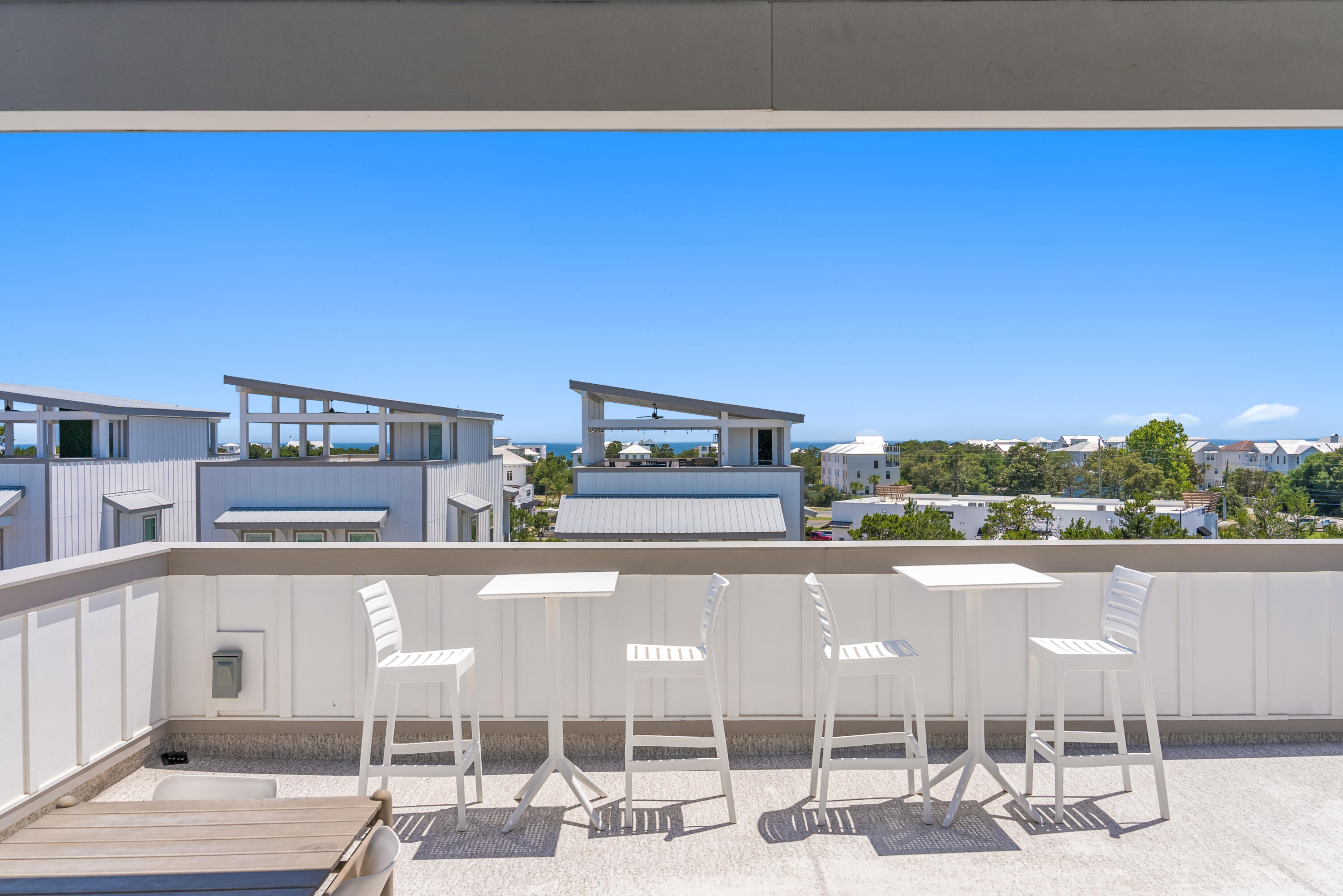 34 W Majestic Palm Drive