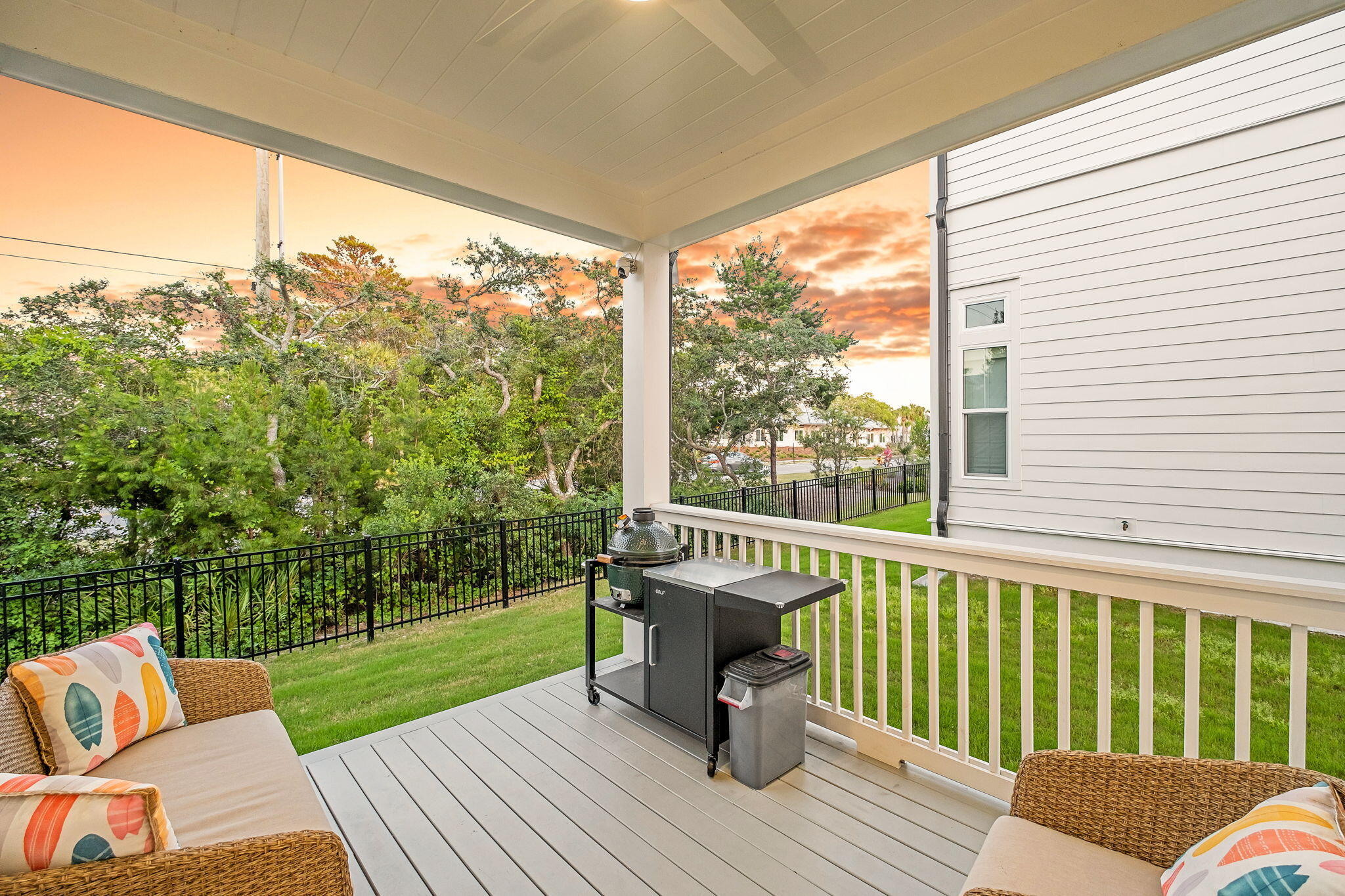 77 Seaboard Lane