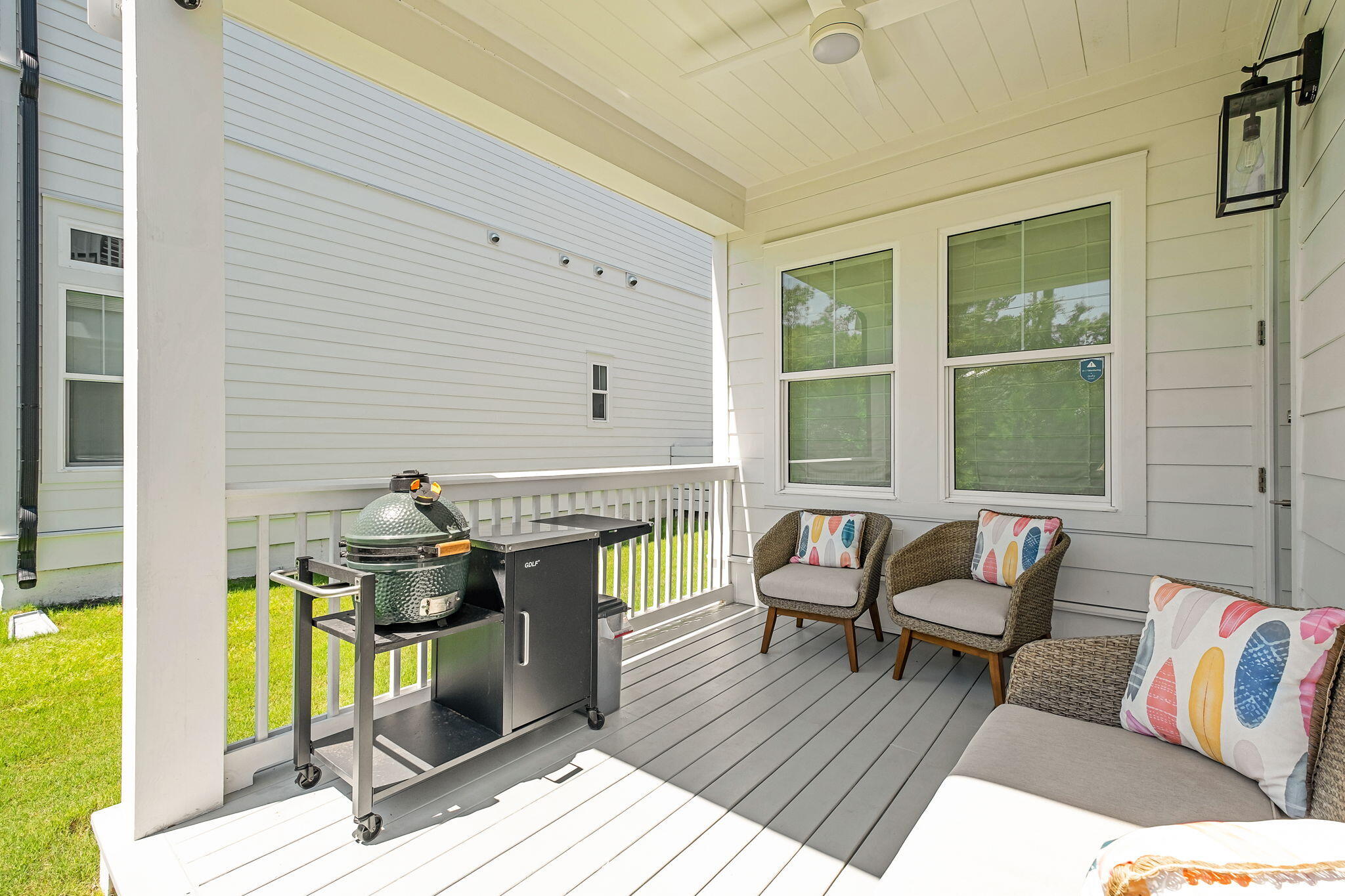 77 Seaboard Lane