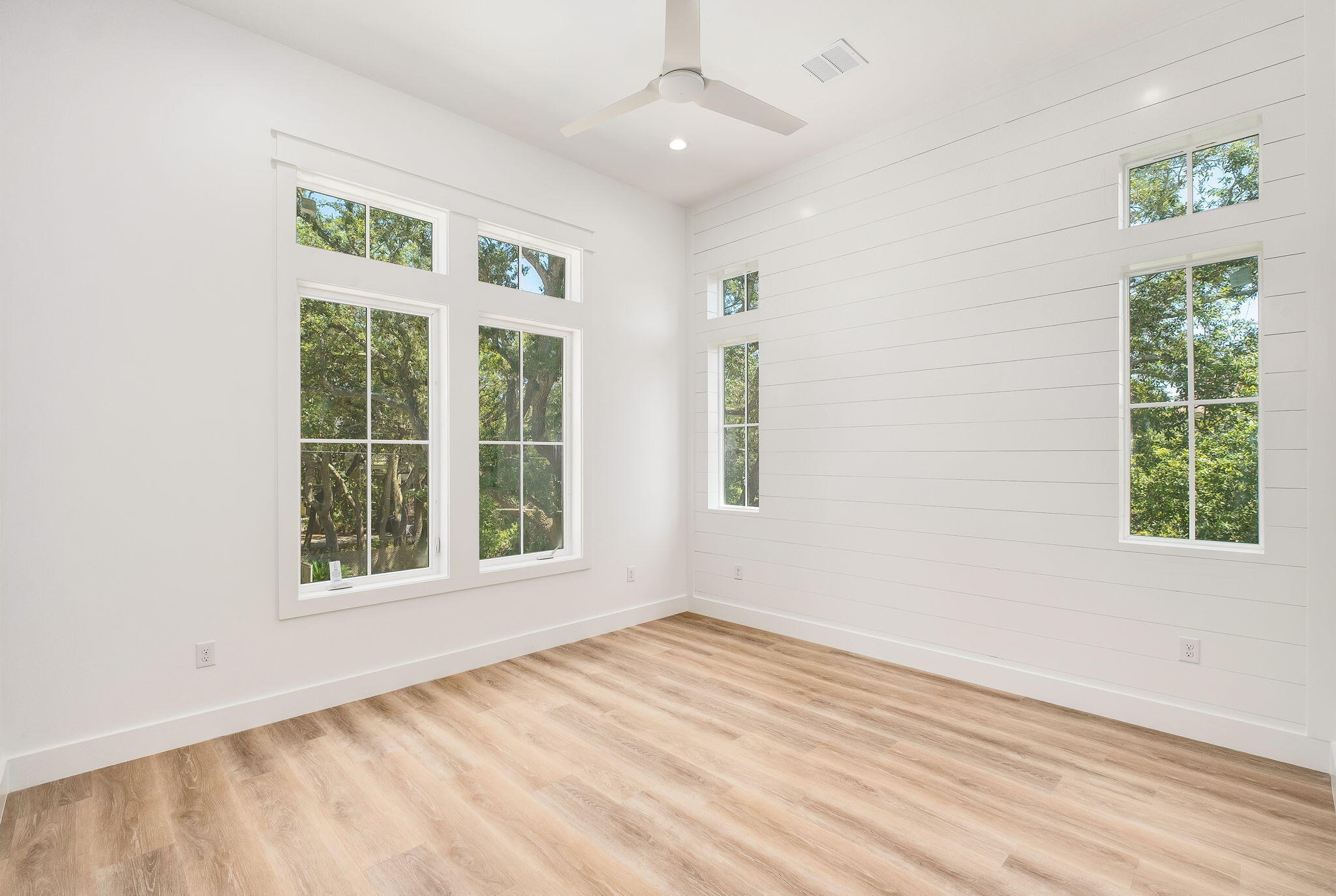 91 N Bishop Road