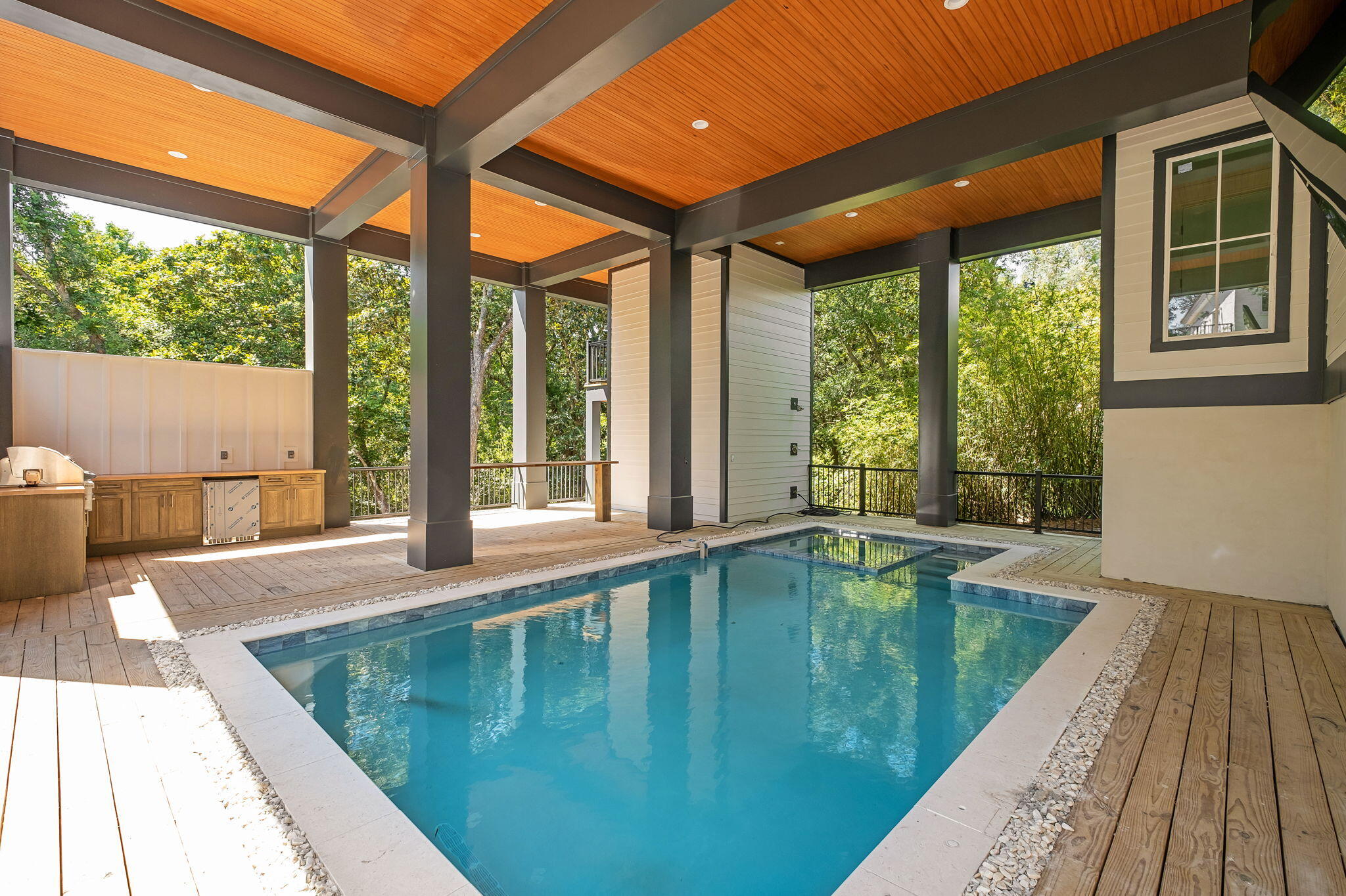 91 N Bishop Road