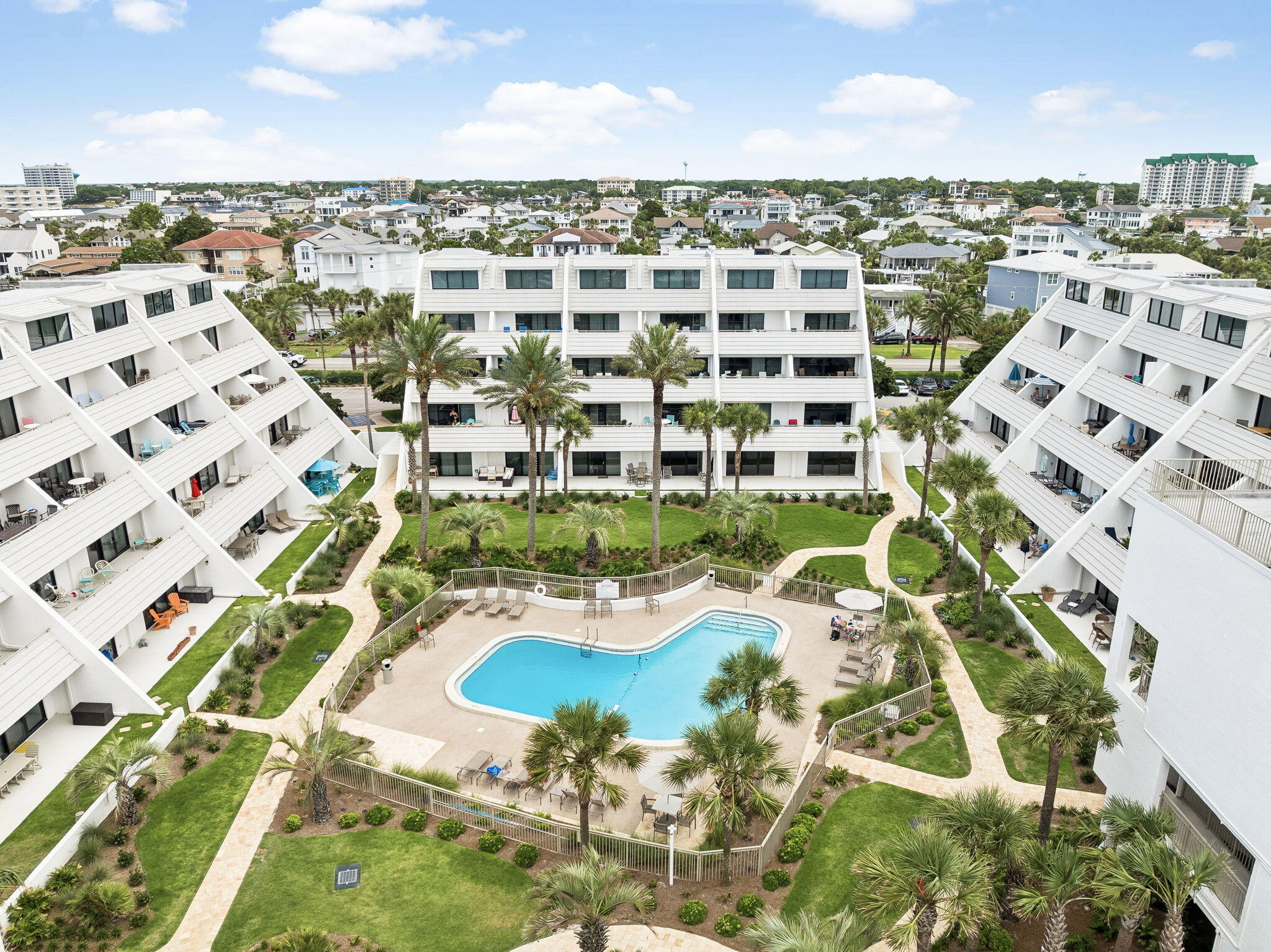 520 Gulf Shore Drive 317