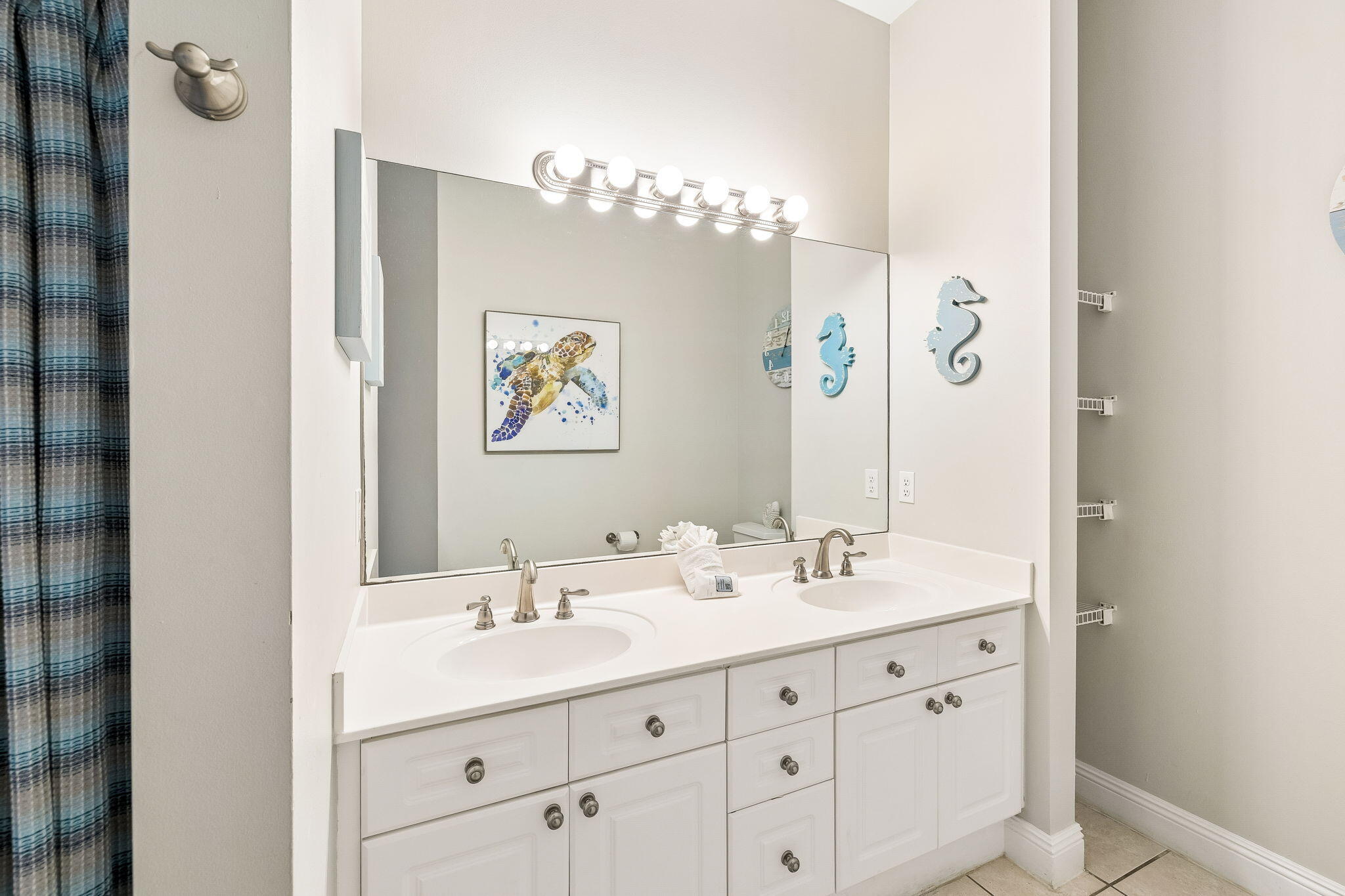825 Seascape Drive 412