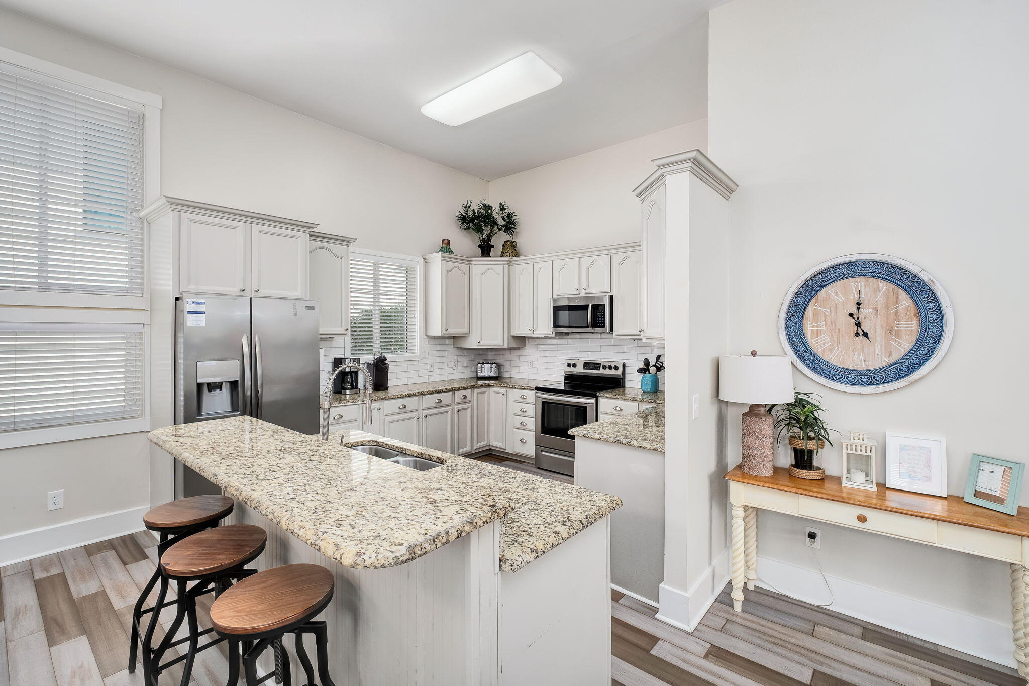 4132 E County Highway 30A