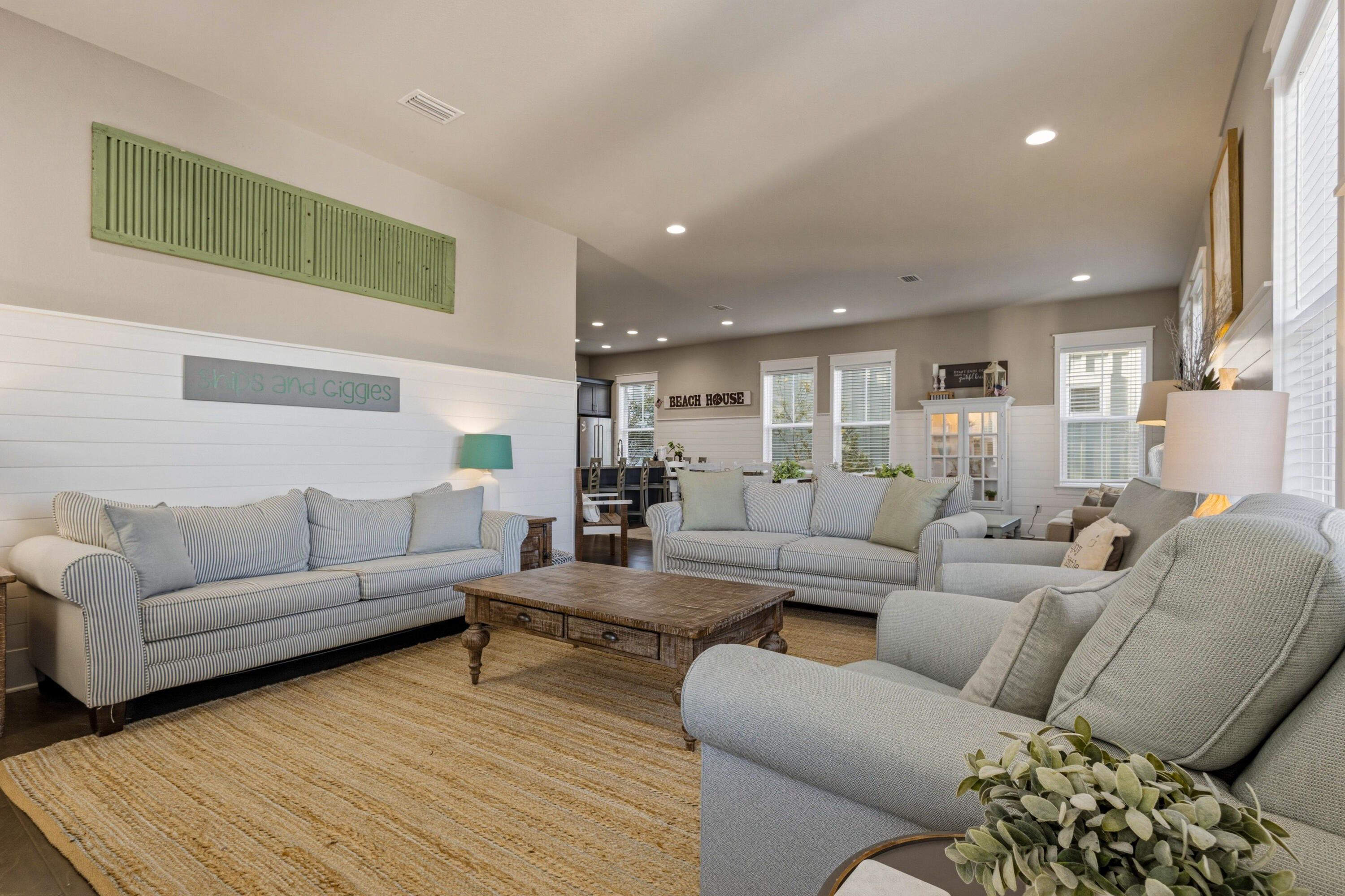 301 Gulfview Circle
