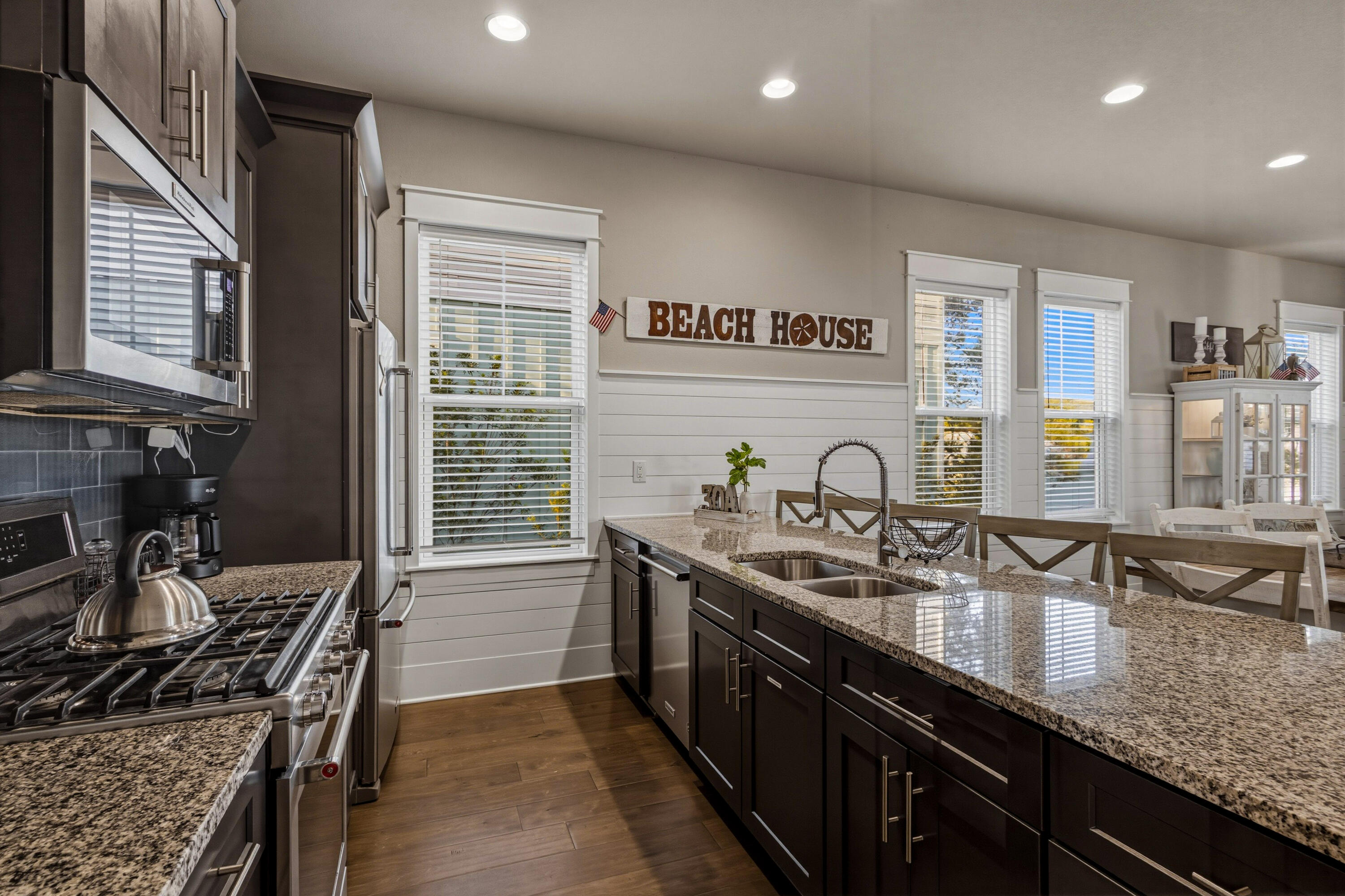 301 Gulfview Circle