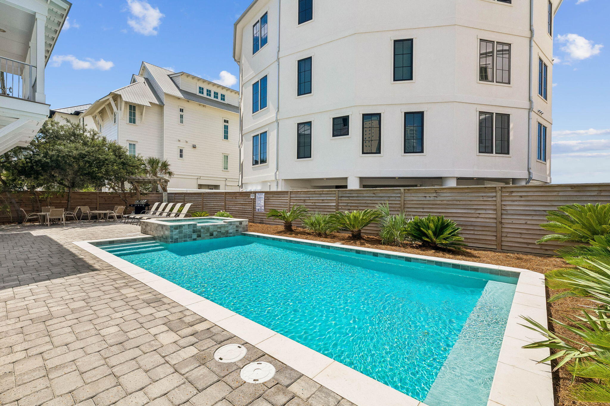 221 Norwood Drive