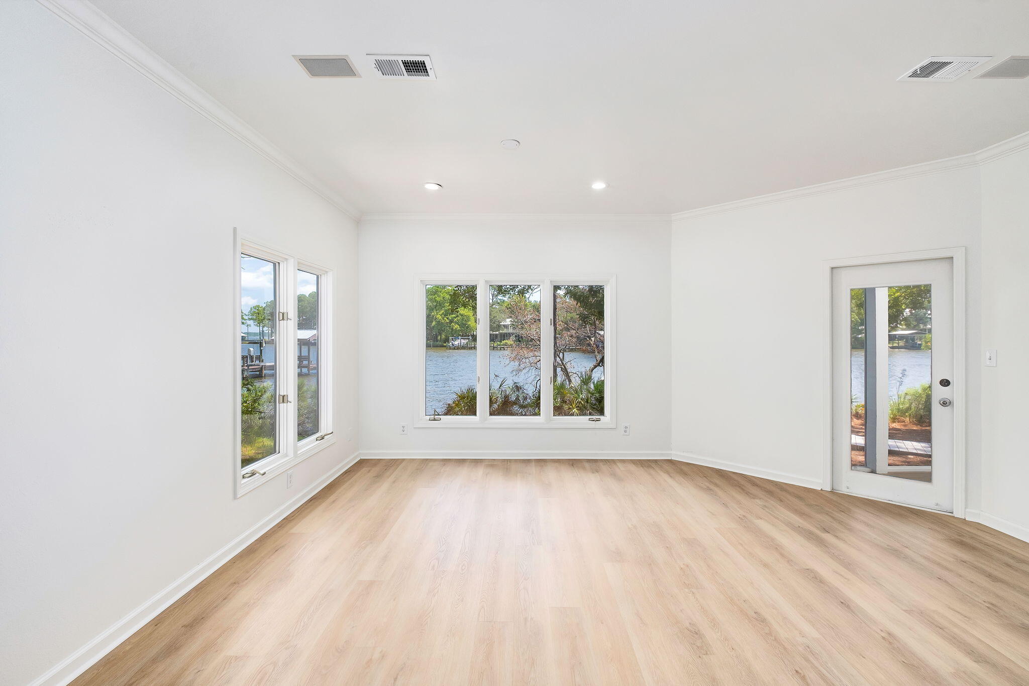 334 Woodland Bayou Drive