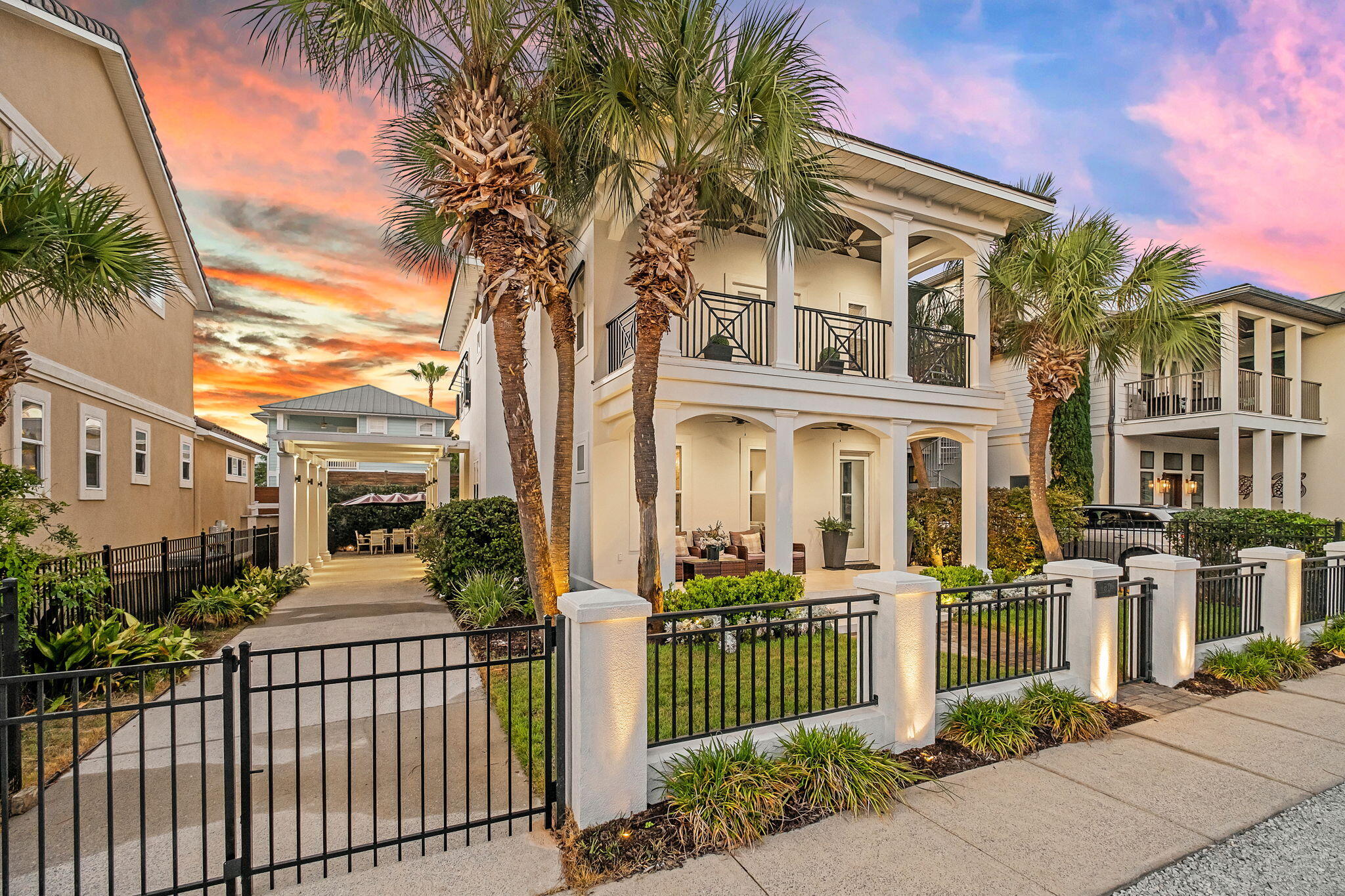50 White Cliffs Drive