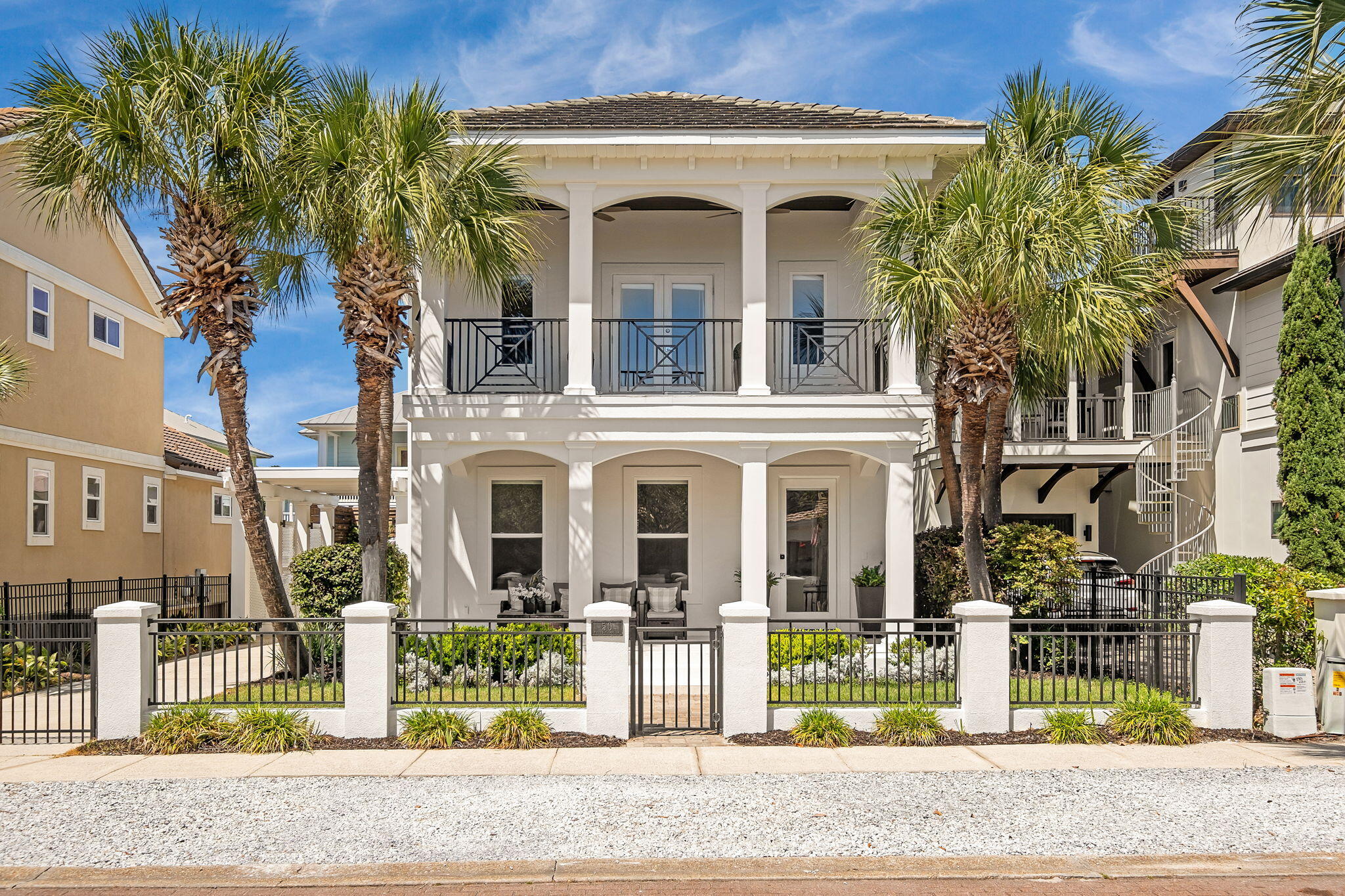 50 White Cliffs Drive