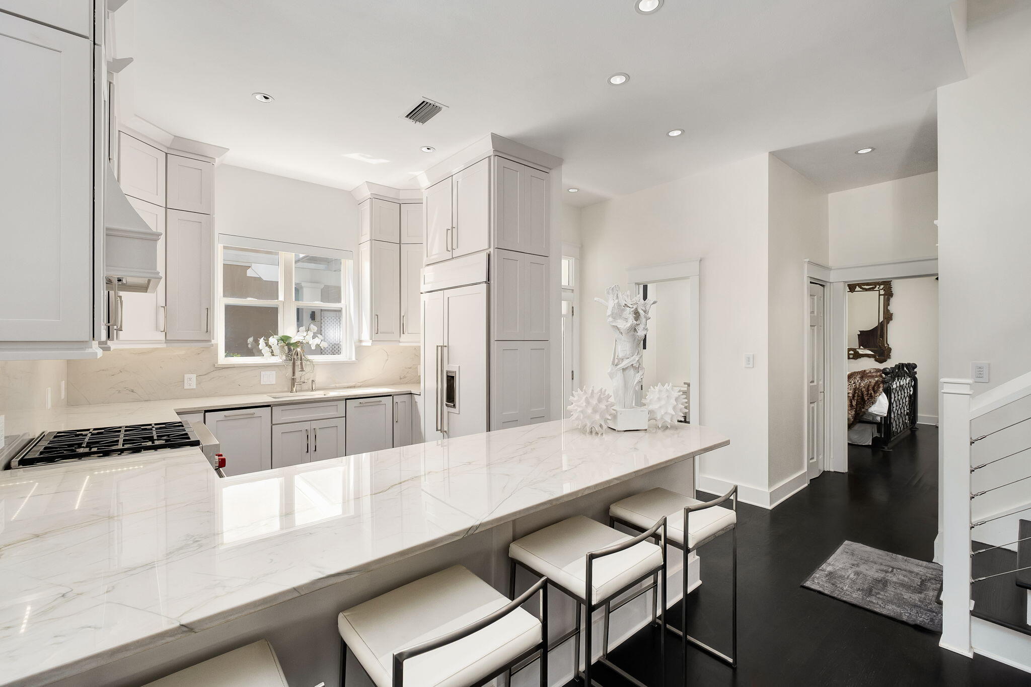 50 White Cliffs Drive