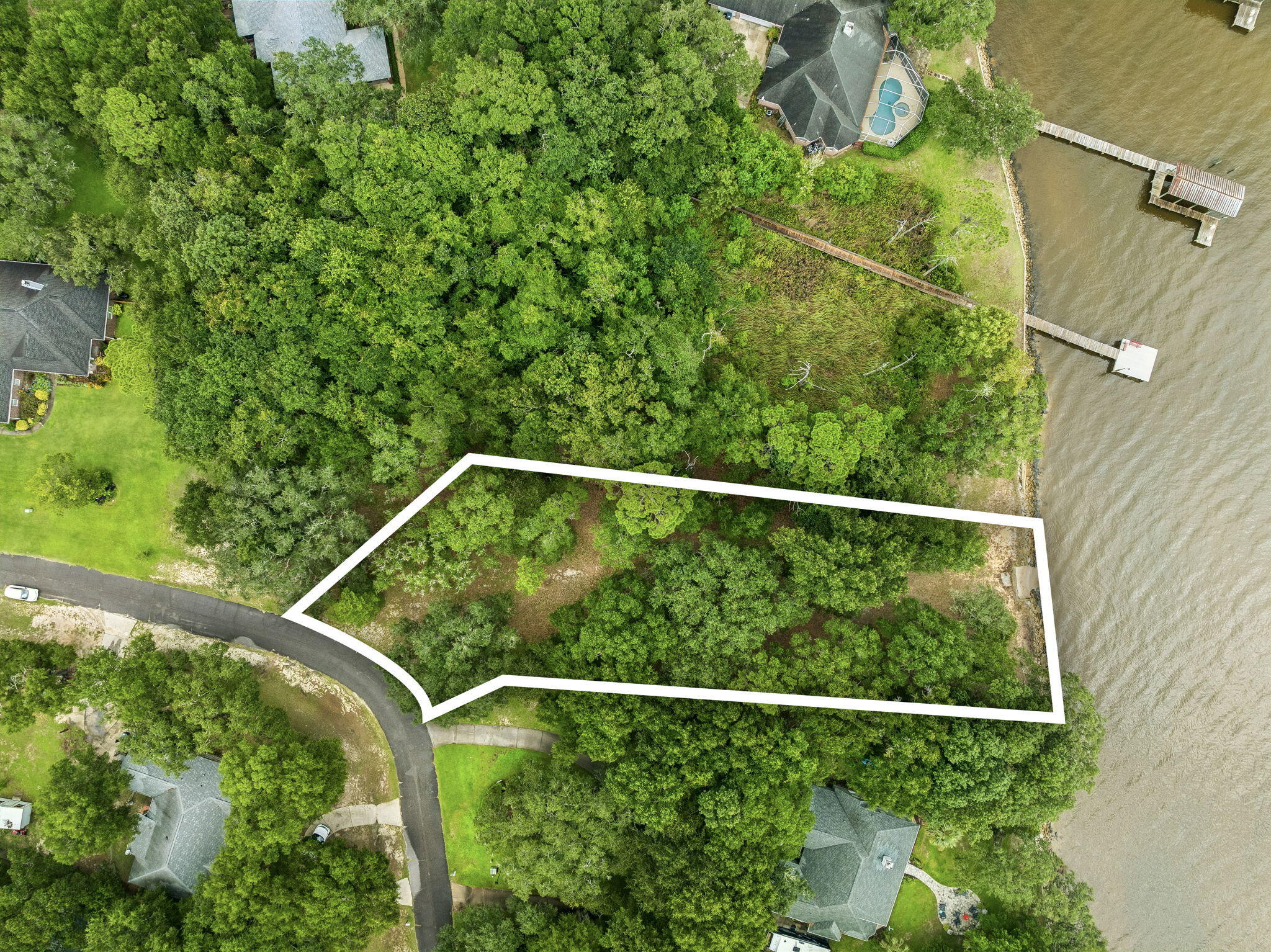 9 & 10 Cedar Beach Cove
