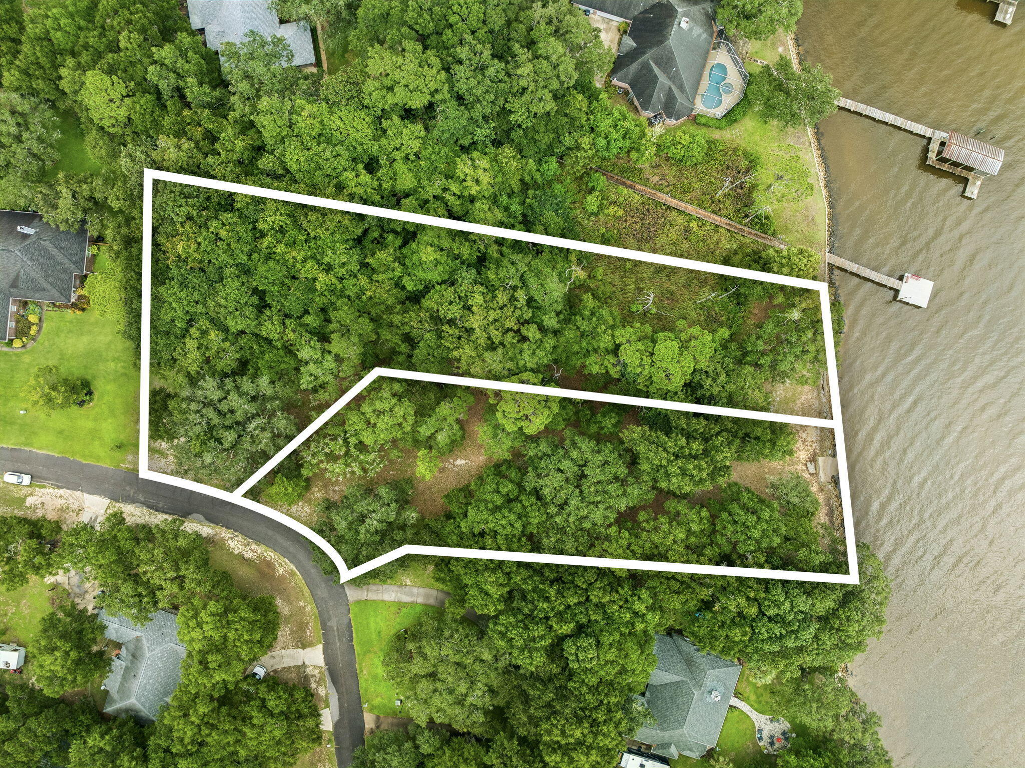 9 & 10 Cedar Beach Cove