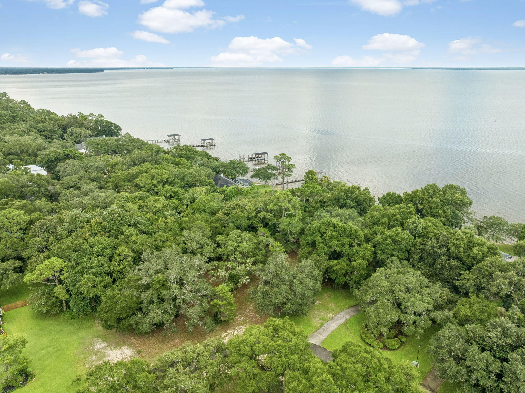 9 & 10 Cedar Beach Cove