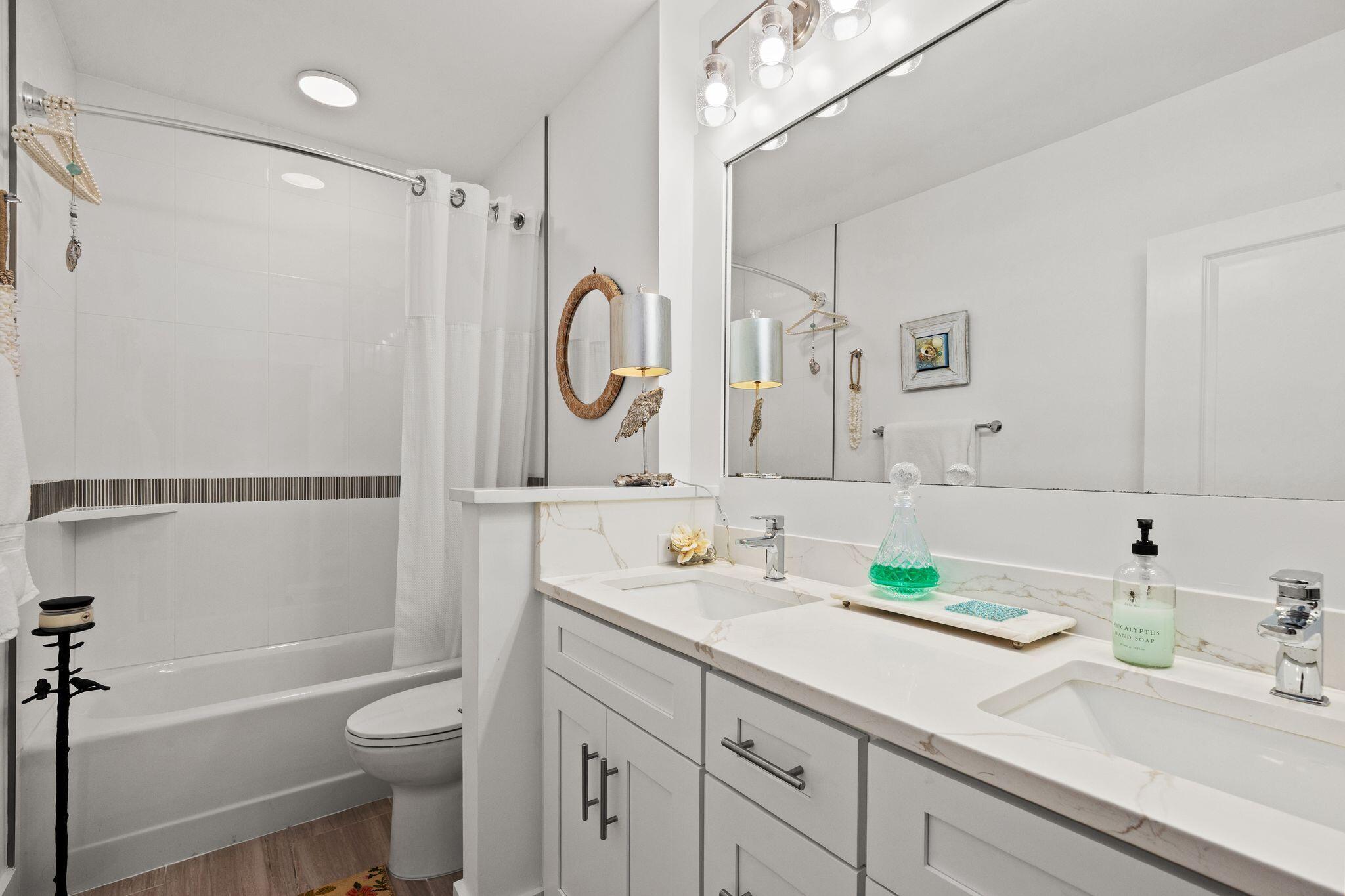 206 Henderson Resort Way 5202