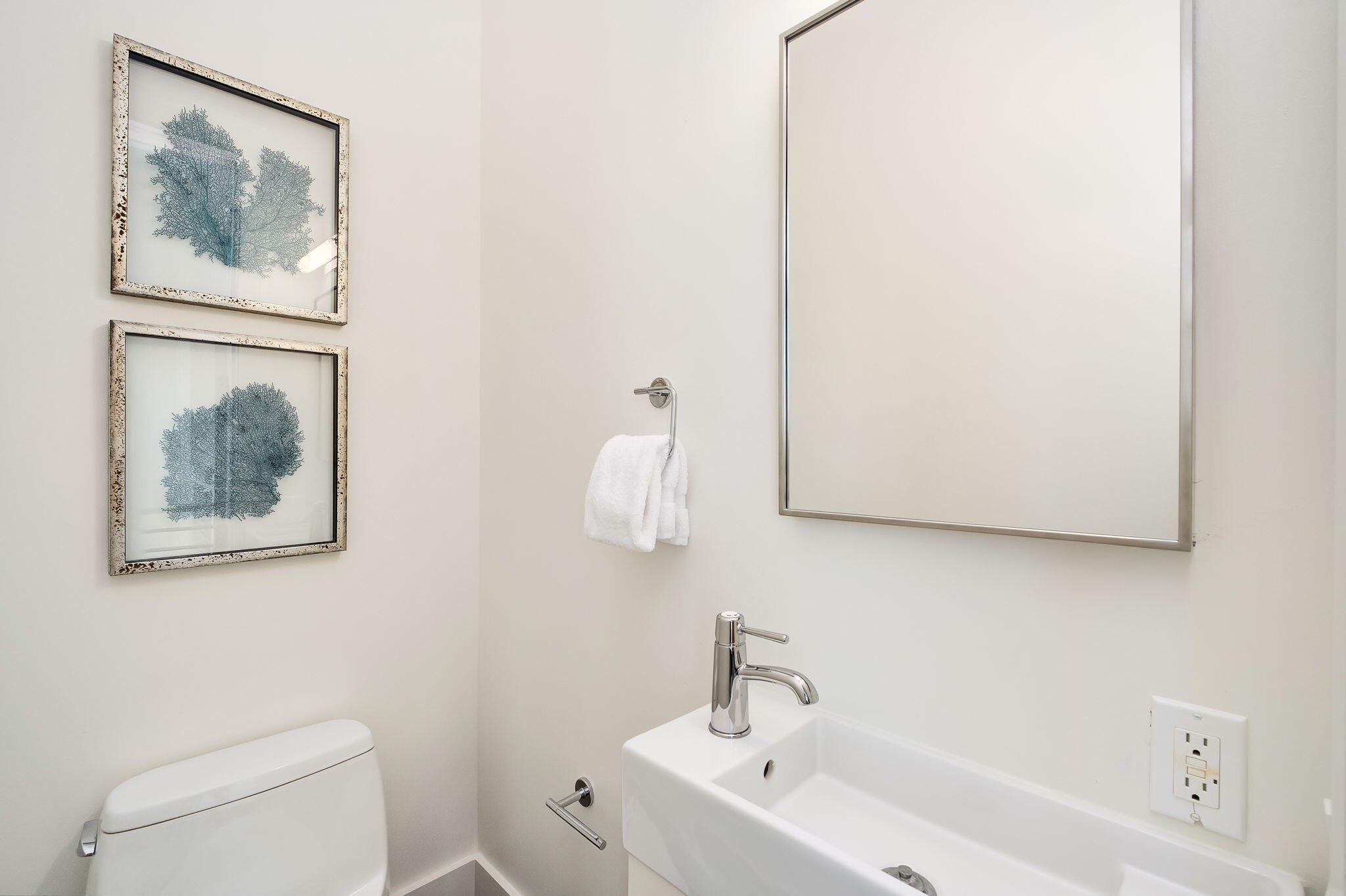325 Walton Rose Lane