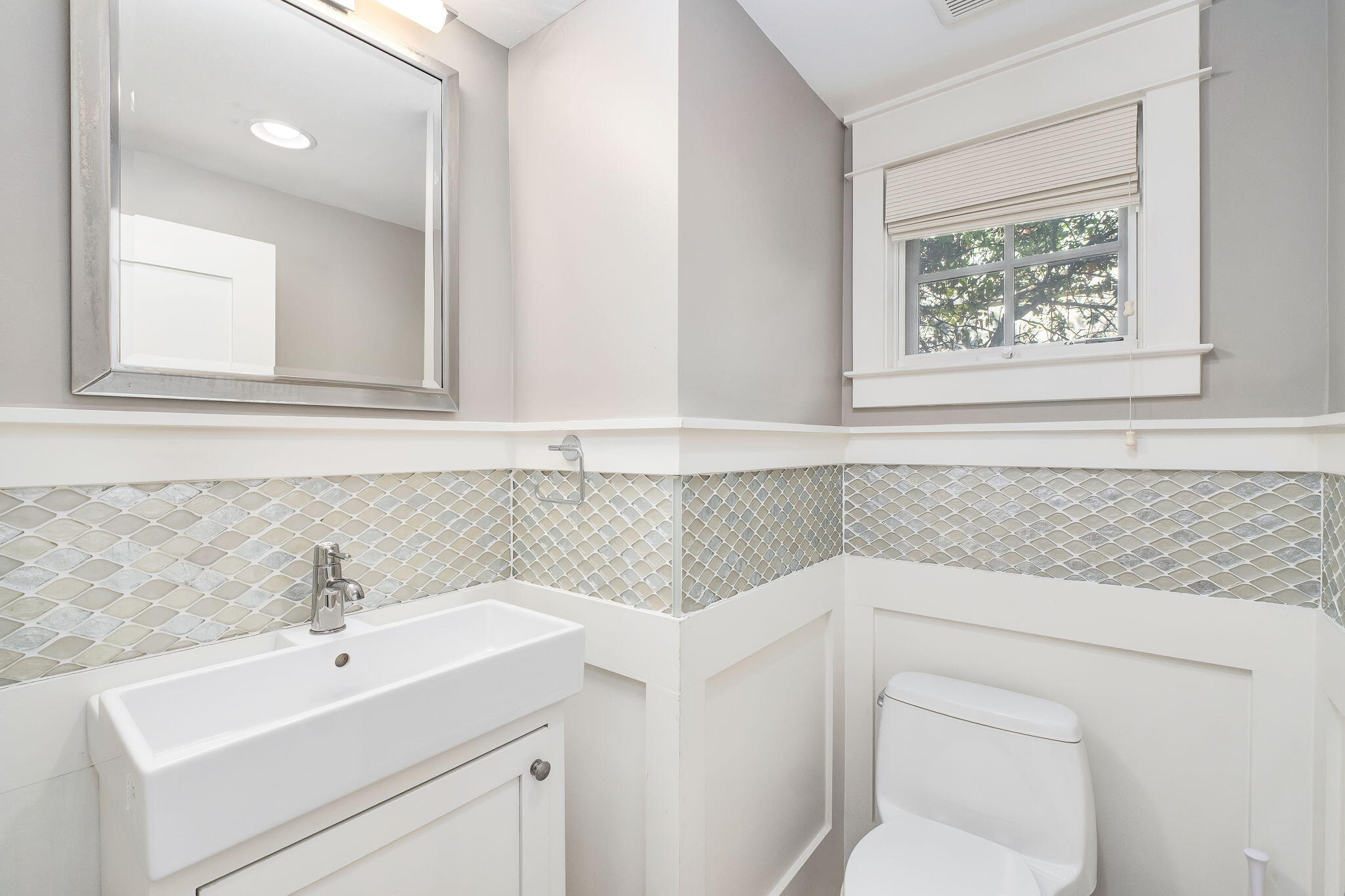 325 Walton Rose Lane
