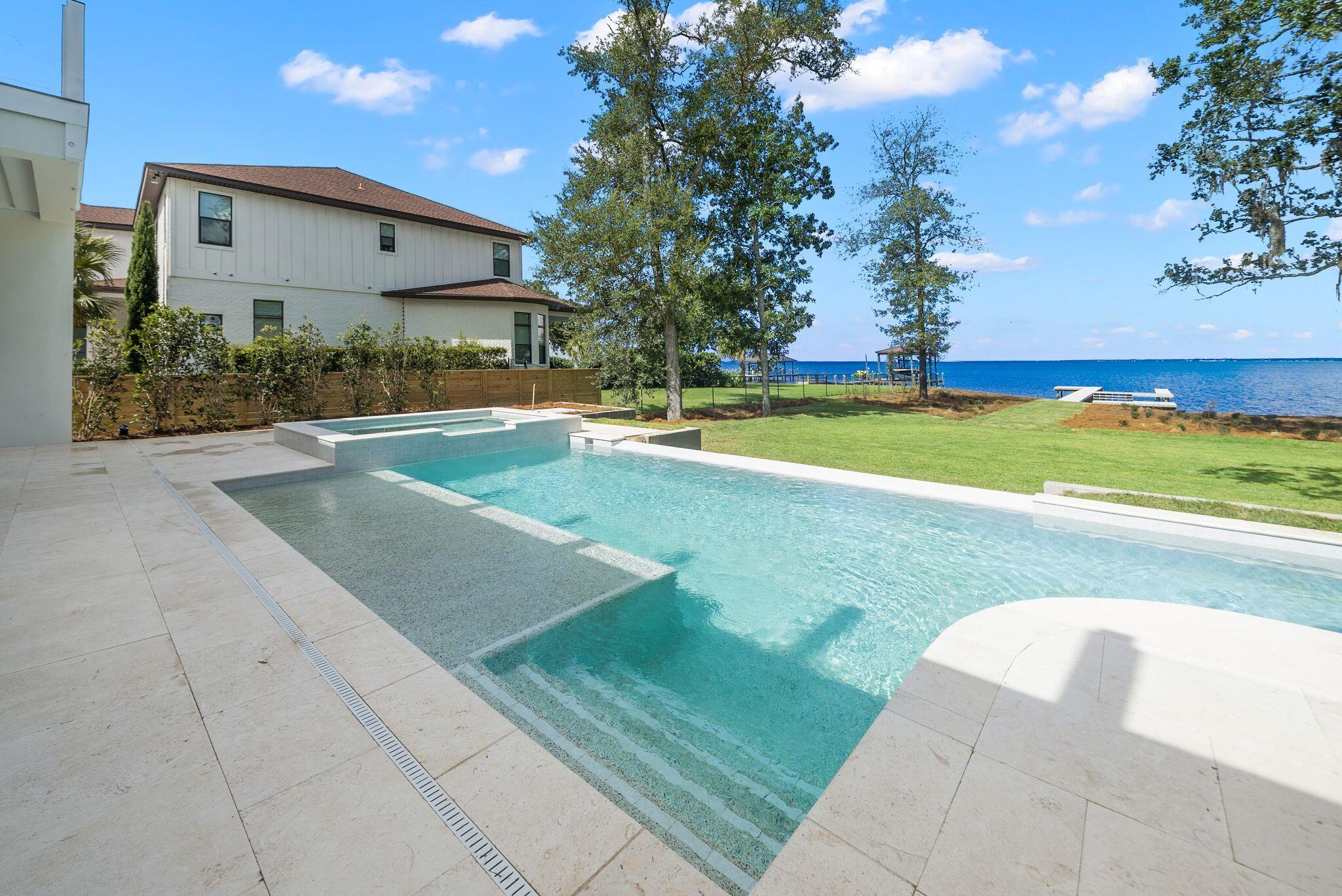 525 Driftwood Point Road