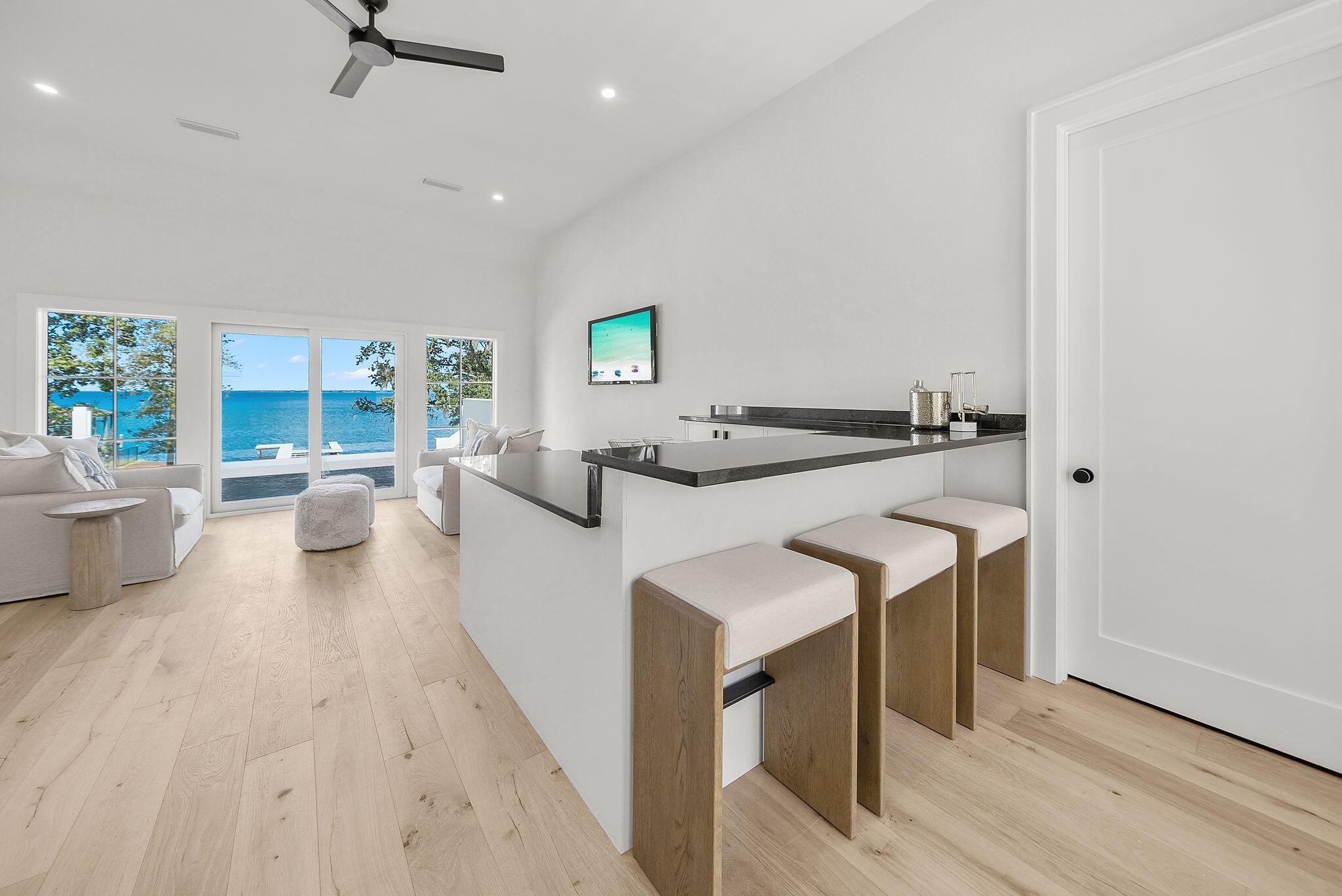 525 Driftwood Point Road