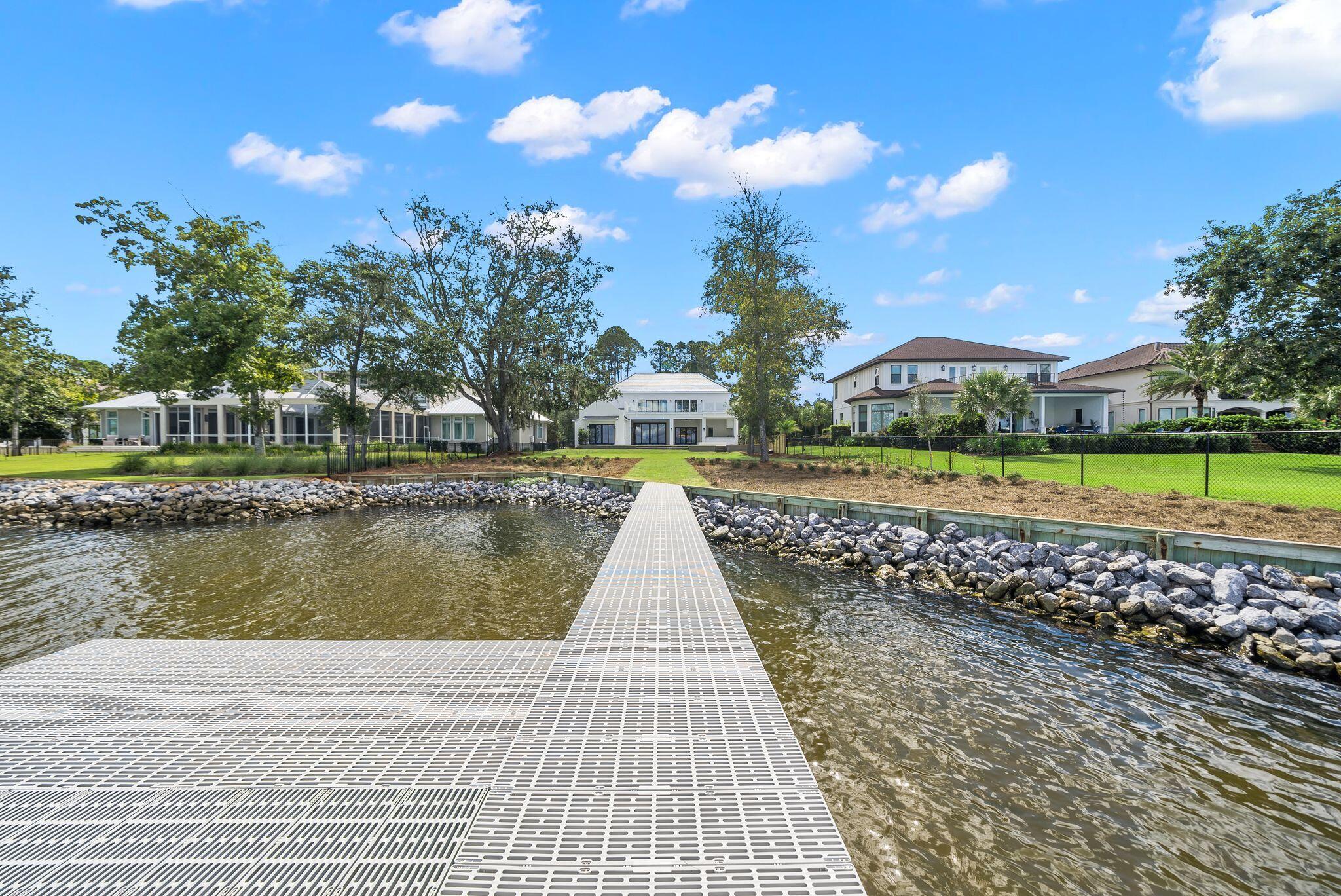 525 Driftwood Point Road