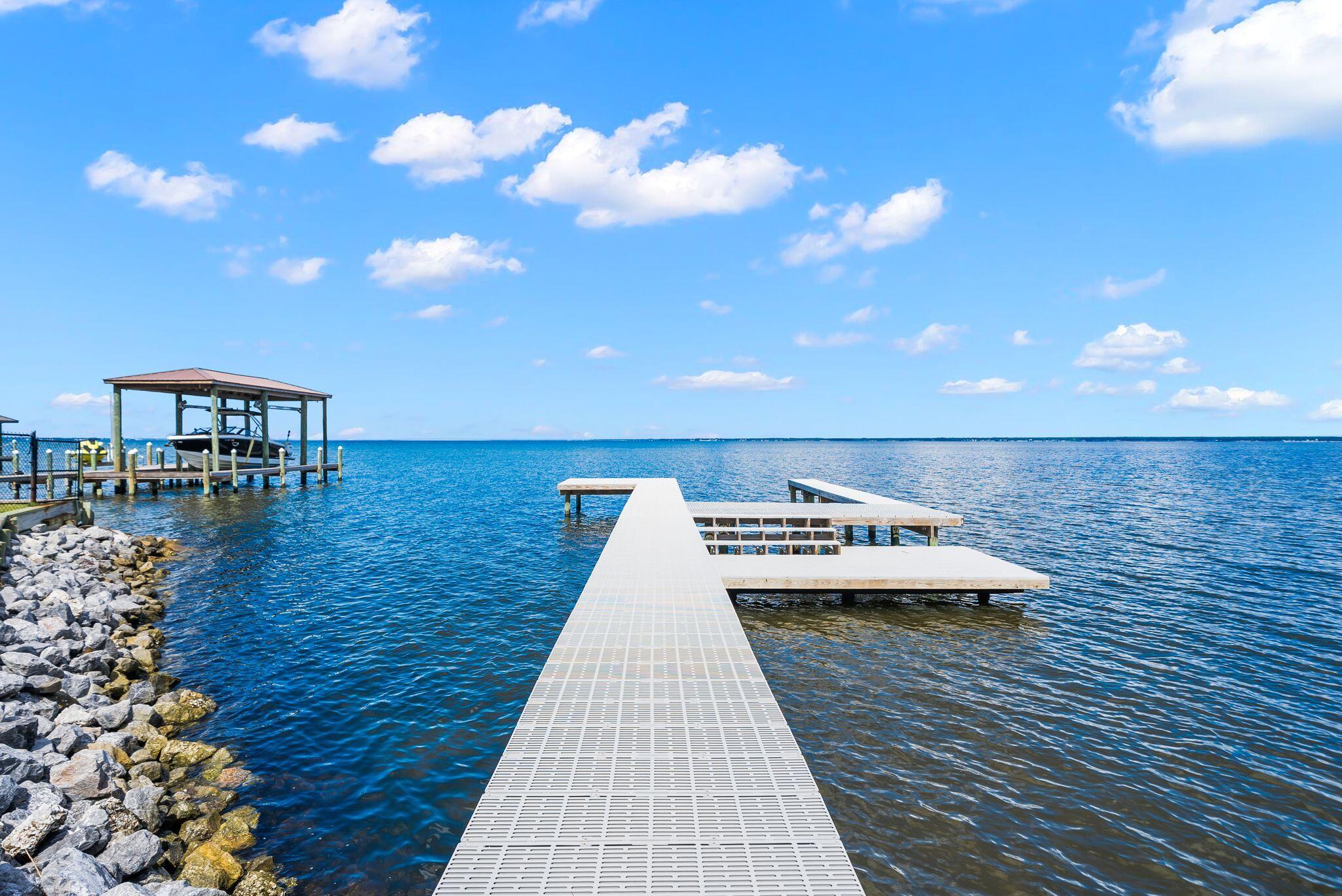 525 Driftwood Point Road