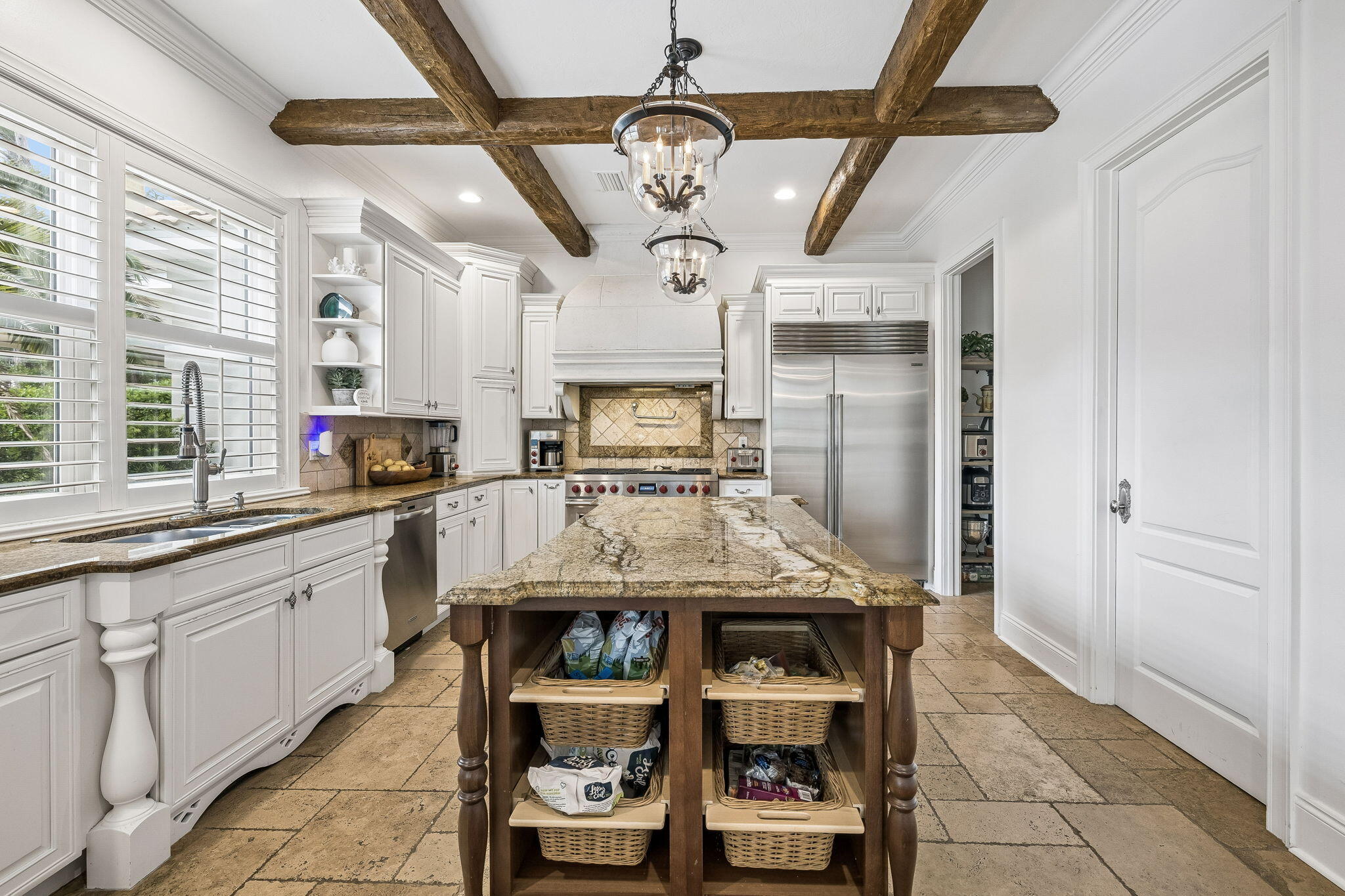 3286 Burnt Pine Lane