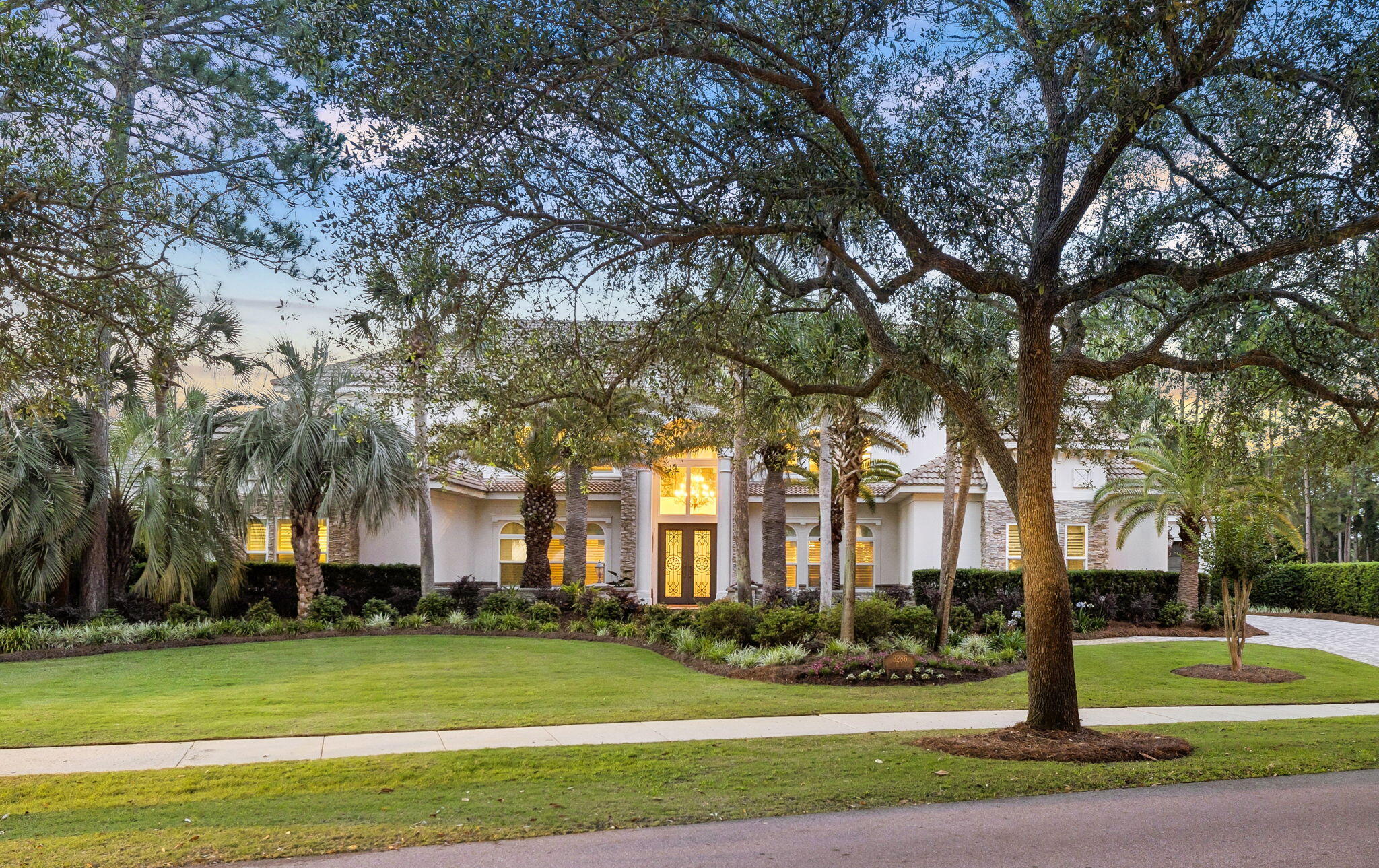 3286 Burnt Pine Lane