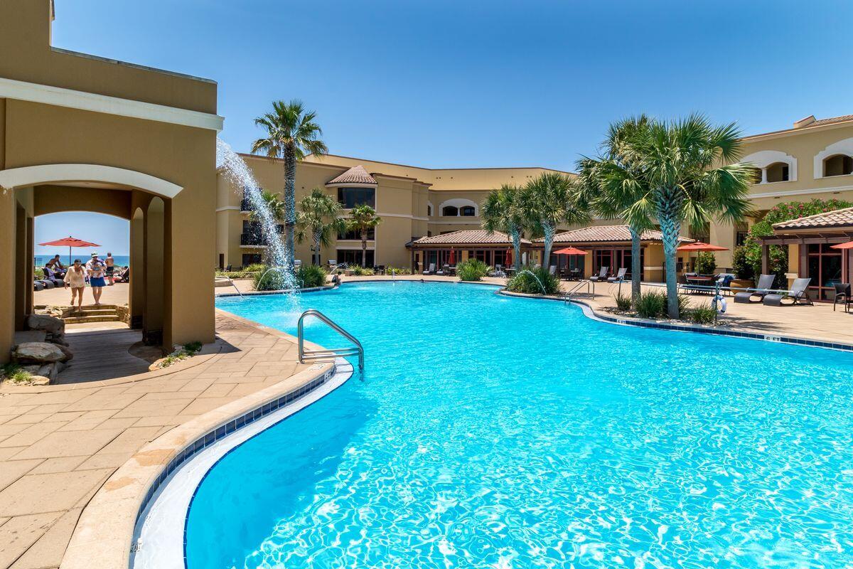 1363 W County Highway 30A, 3113