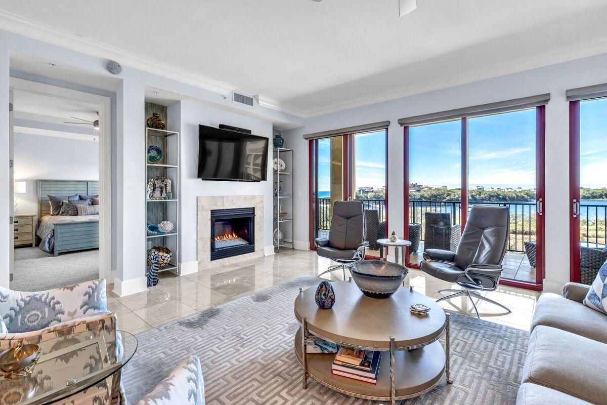 1363 W County Highway 30A, 3113