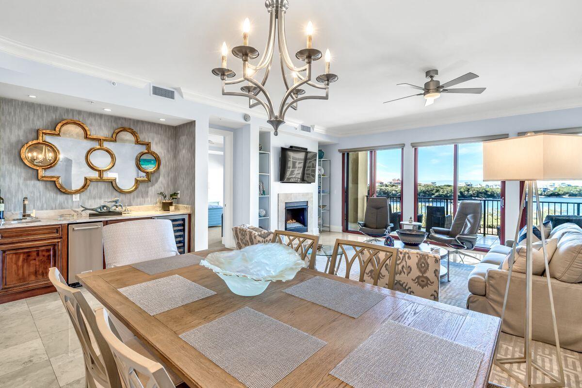 1363 W County Highway 30A, 3113