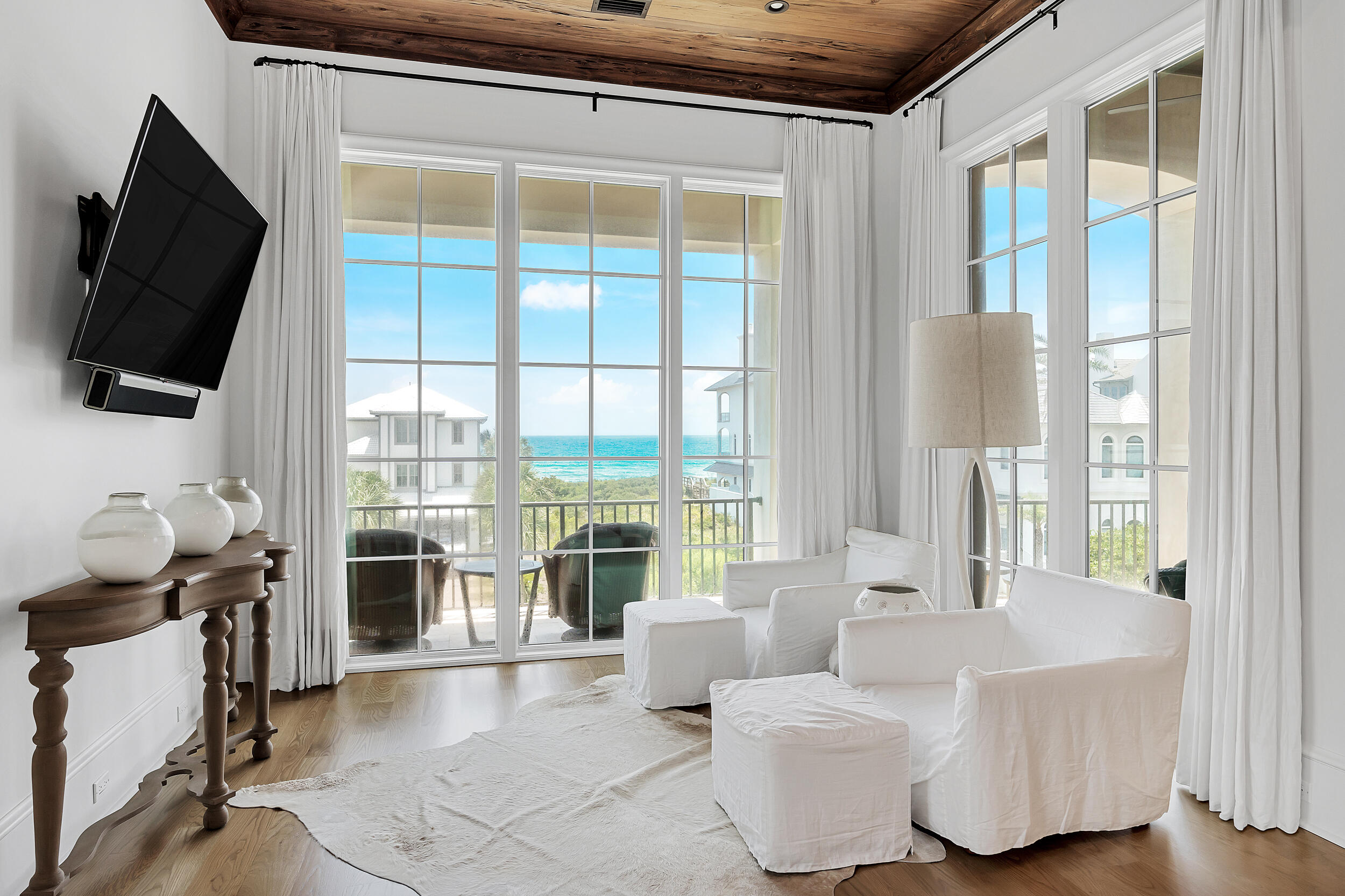136 Paradise By The Sea Boulevard