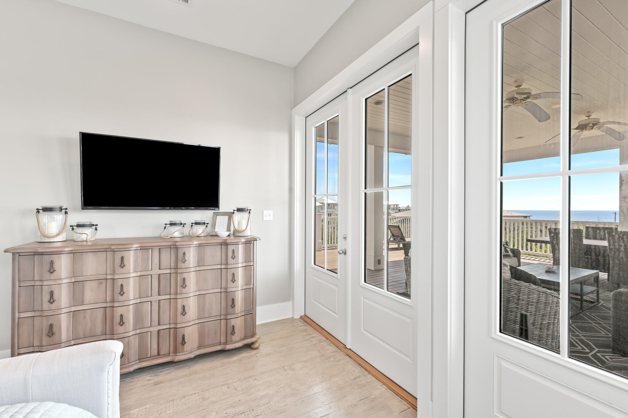 11 Pompano Place