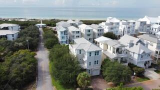 11 Pompano Place