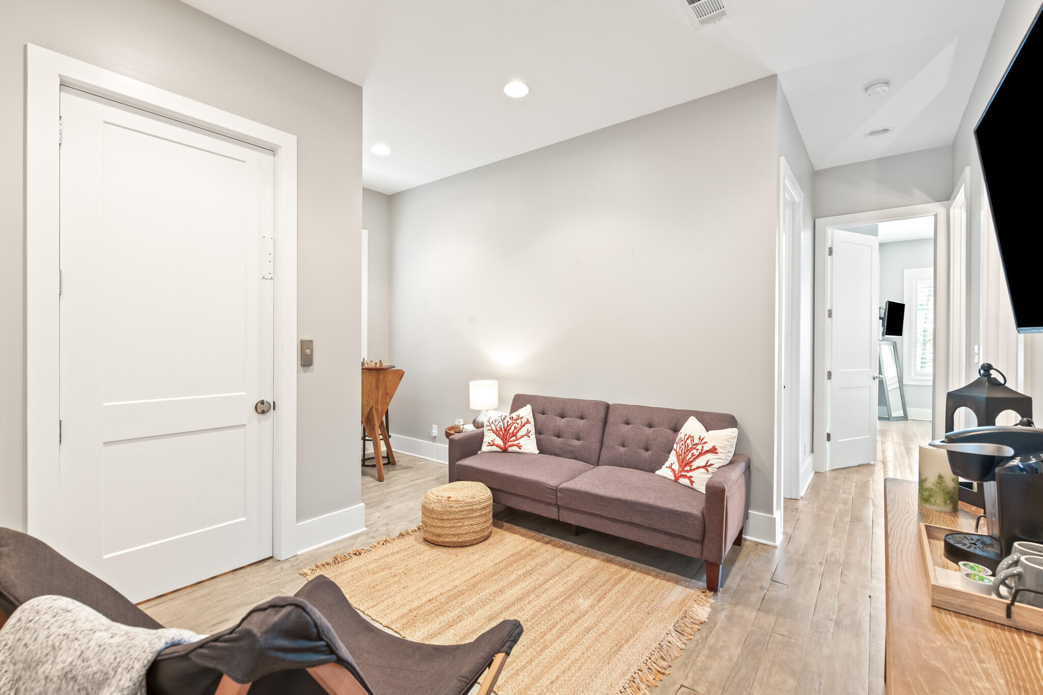 11 Pompano Place