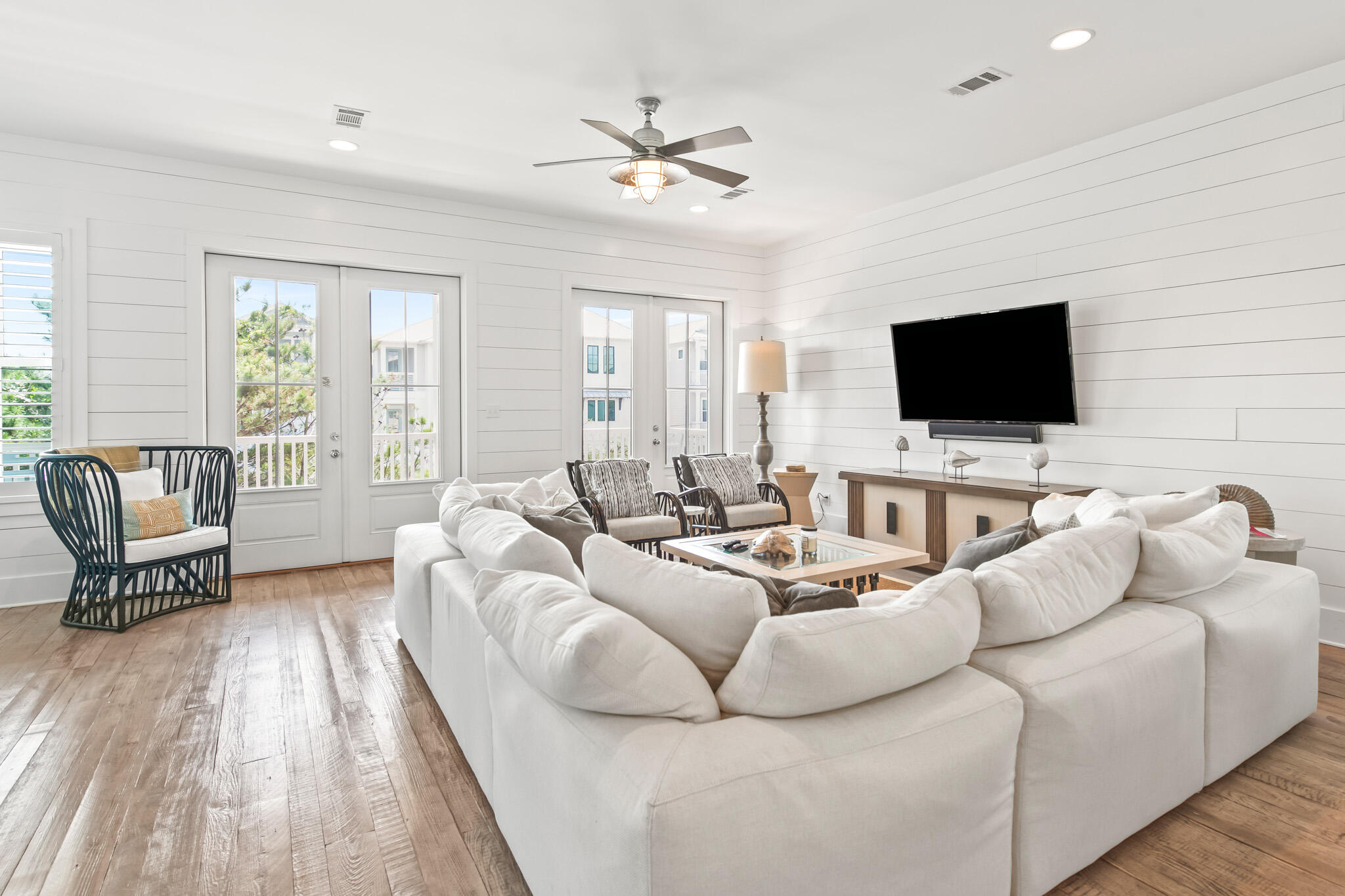 11 Pompano Place
