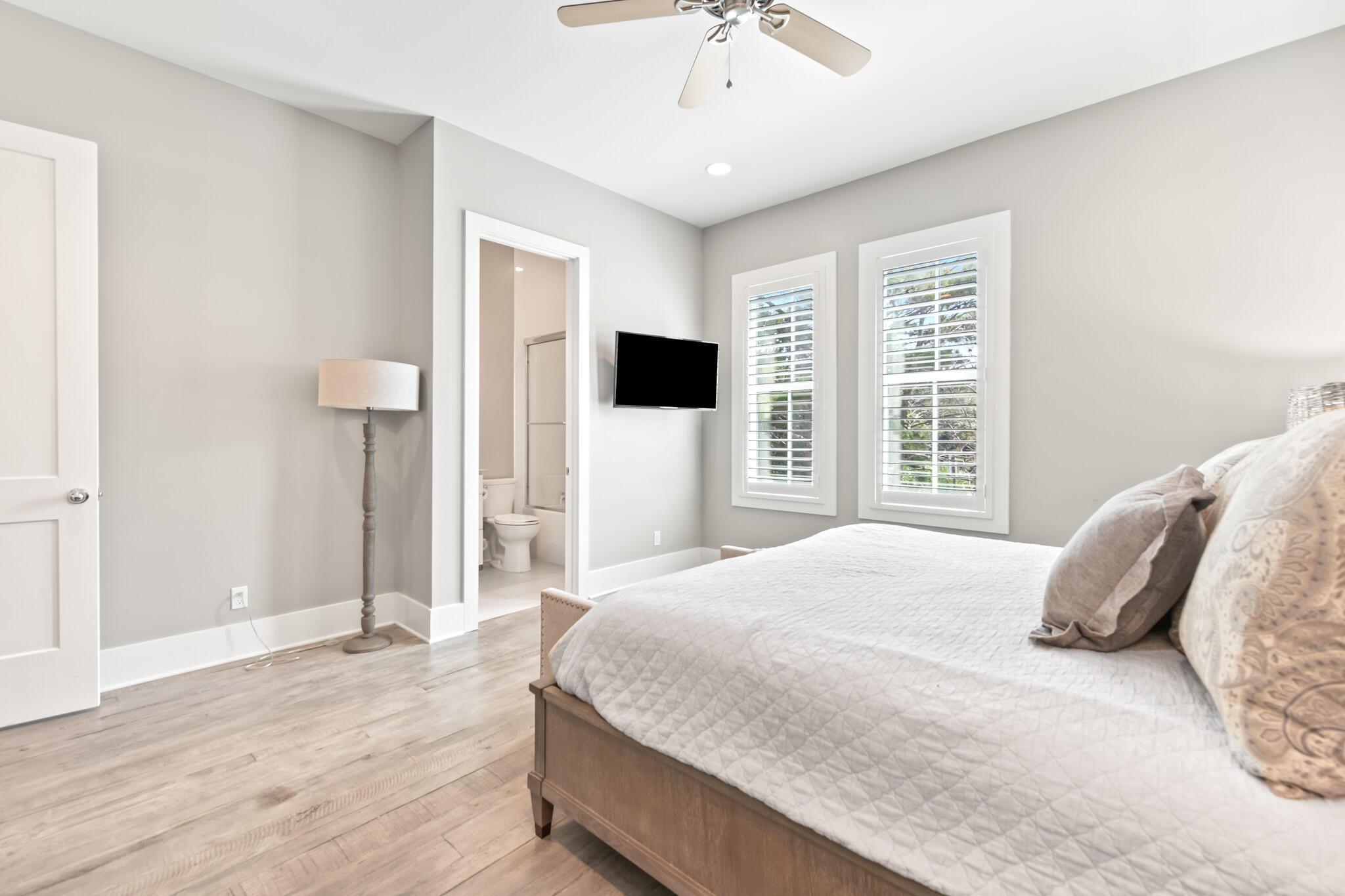 11 Pompano Place
