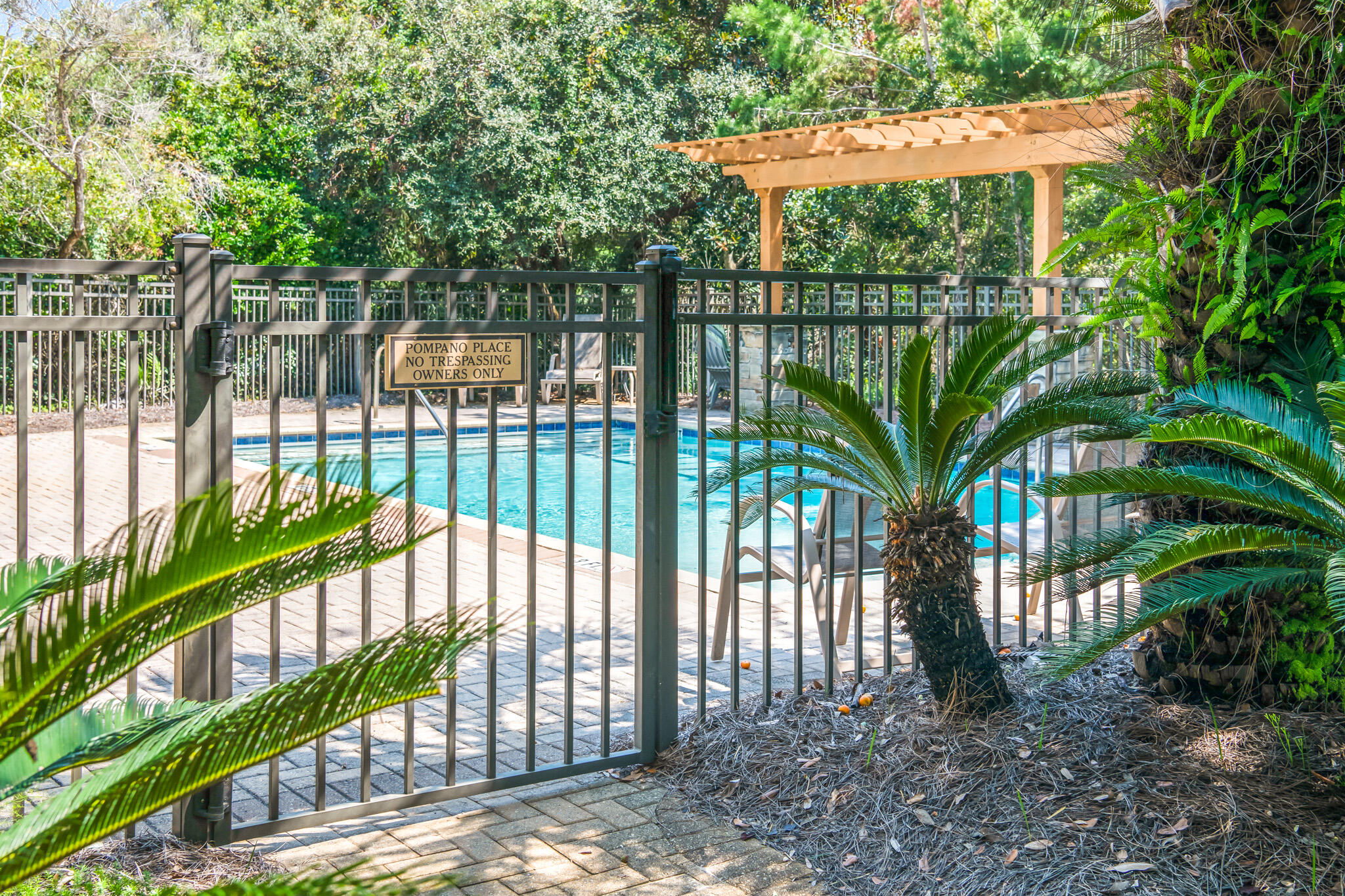 11 Pompano Place