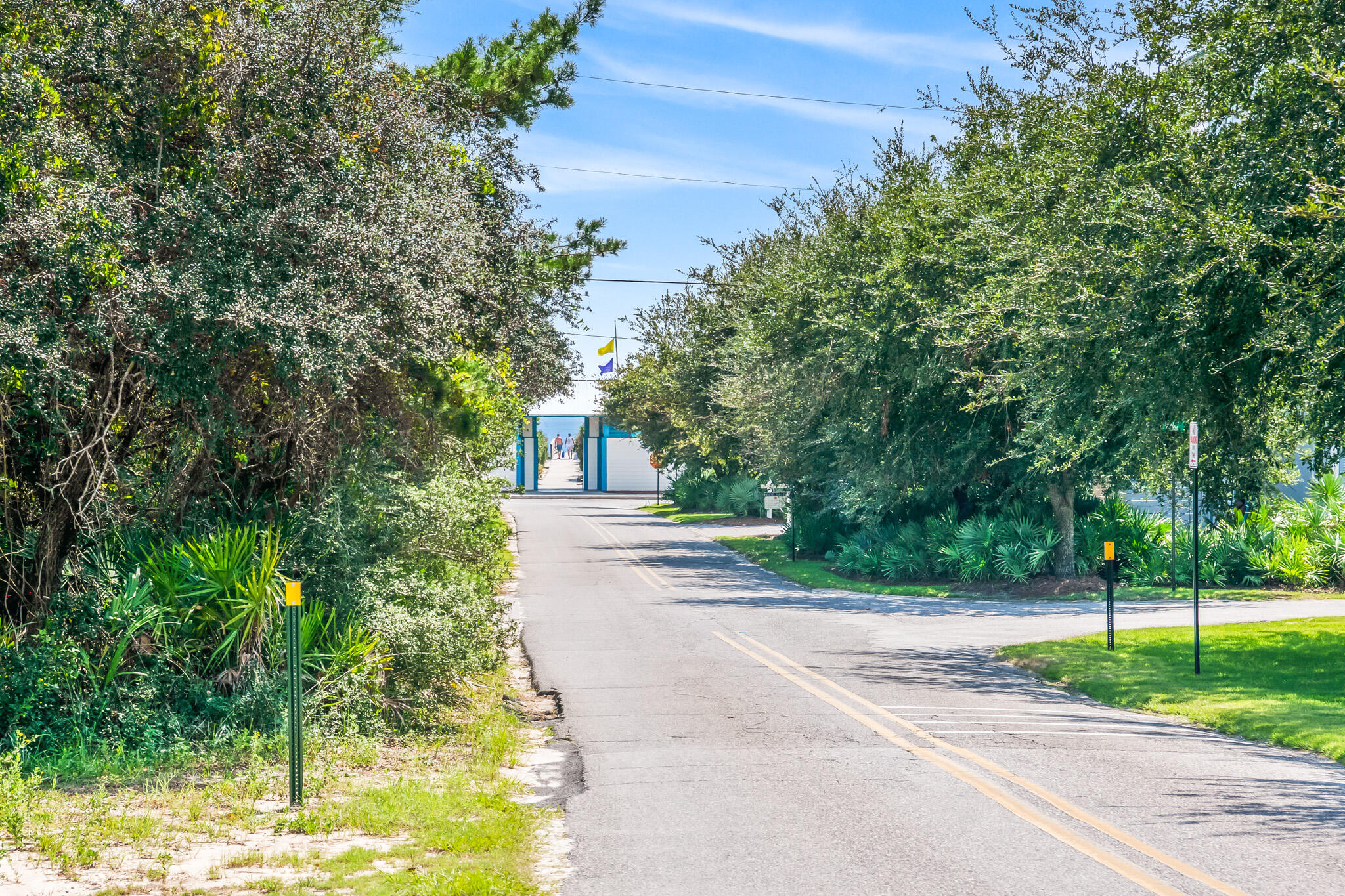 11 Pompano Place