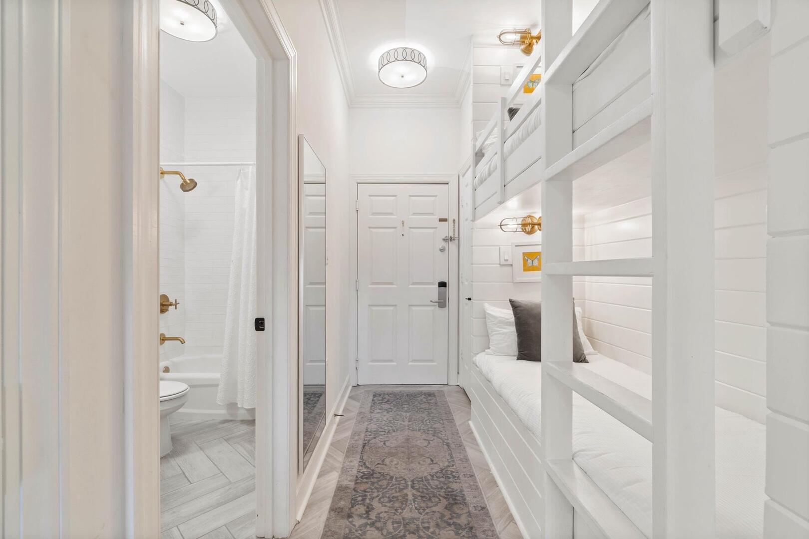 10343 E County Highway 30a, B202