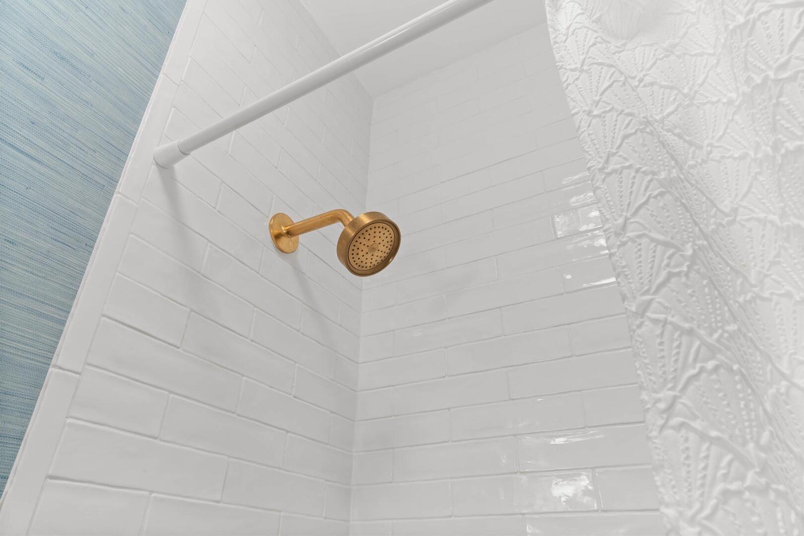 10343 E County Highway 30a, B202