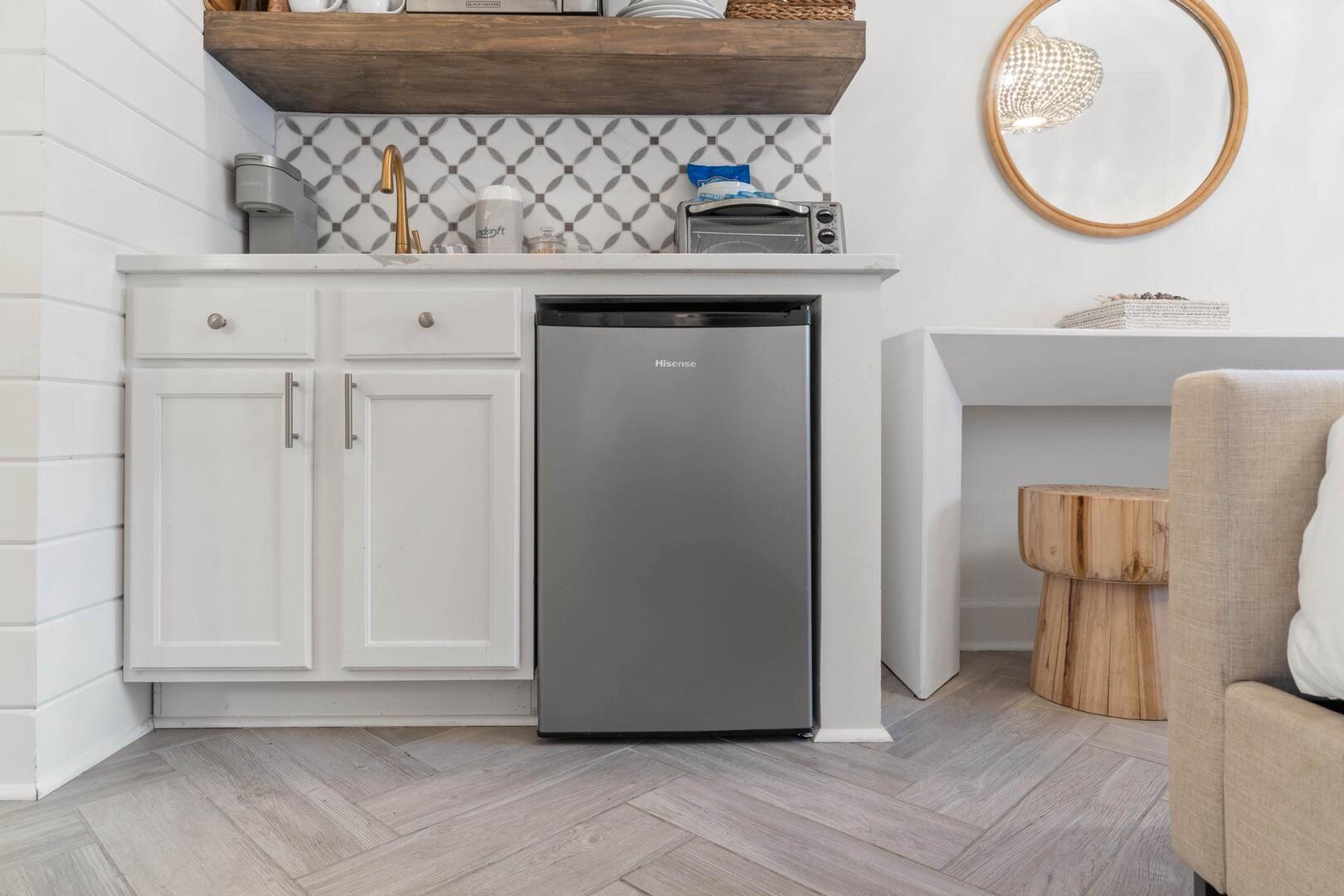 10343 E County Highway 30a, B202