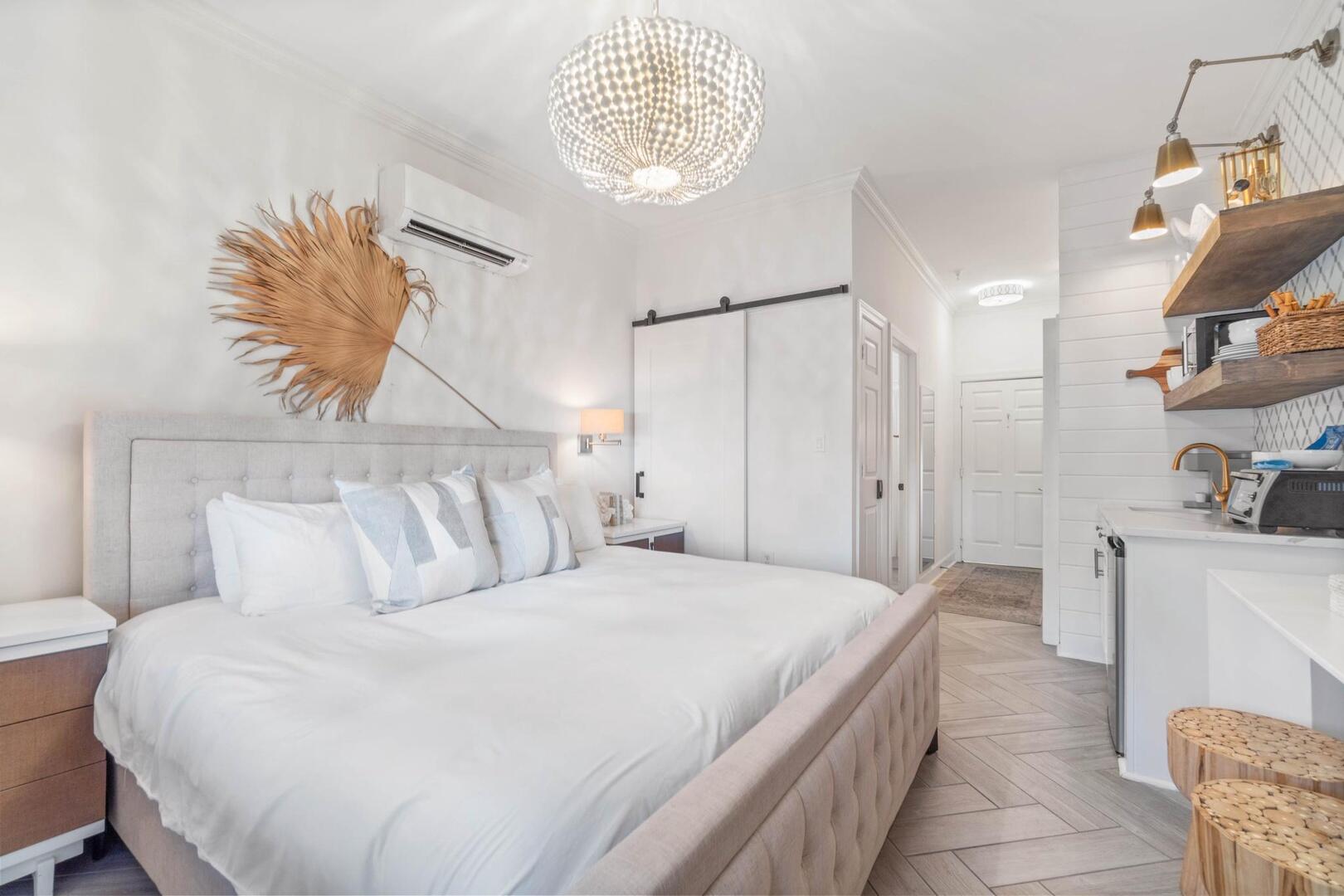 10343 E County Highway 30a, B202