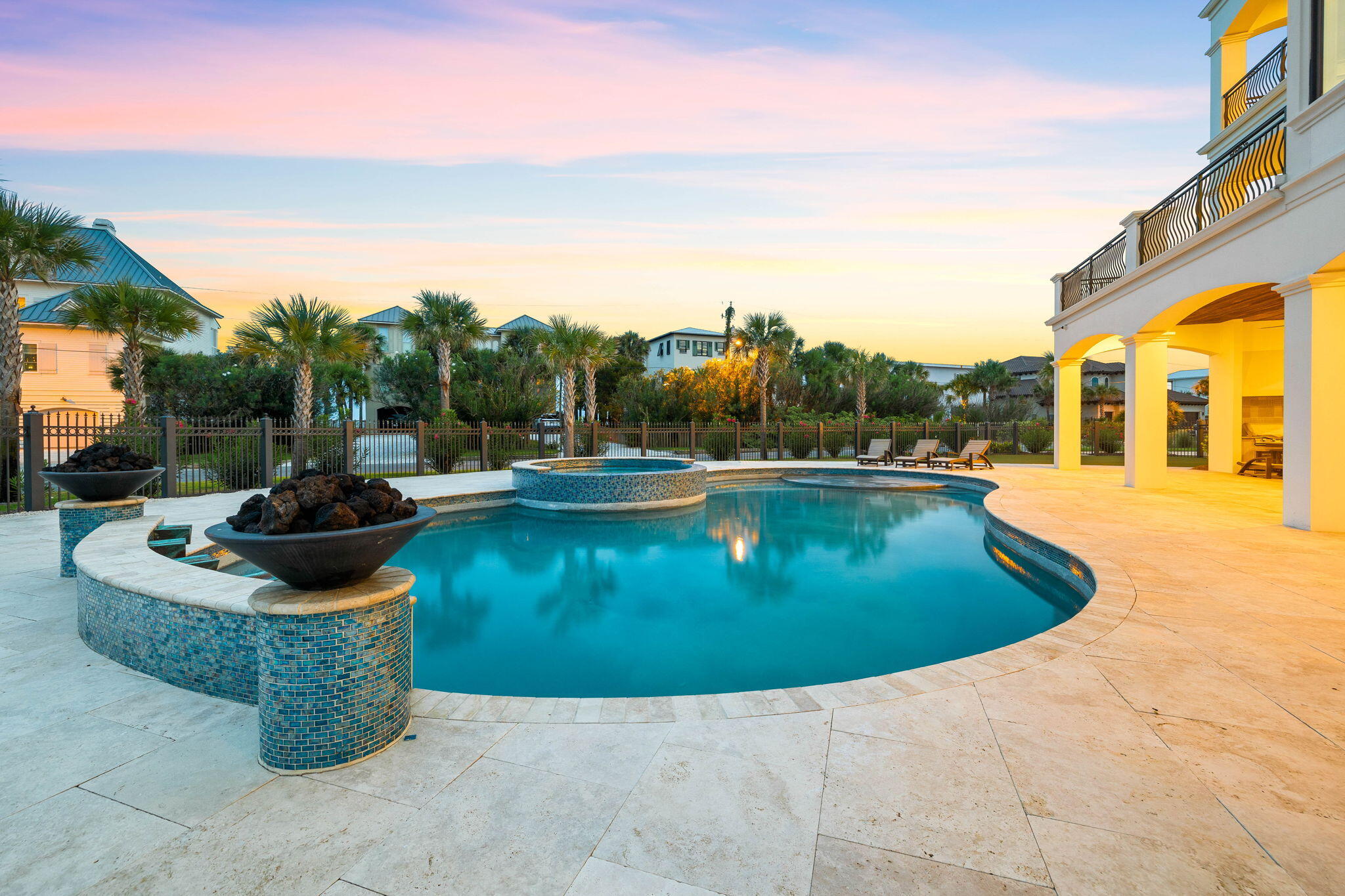106 E Beach Drive