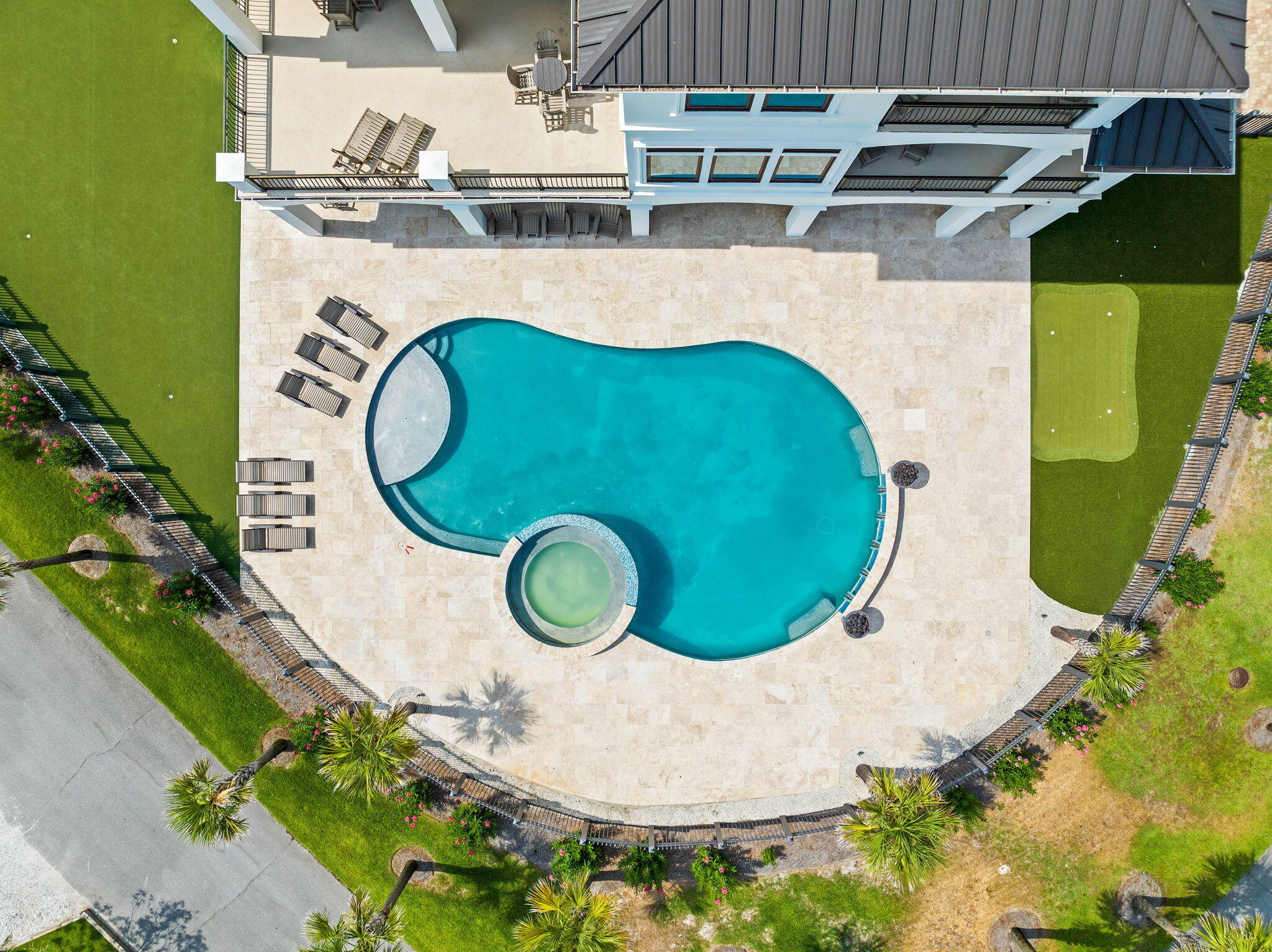 106 E Beach Drive