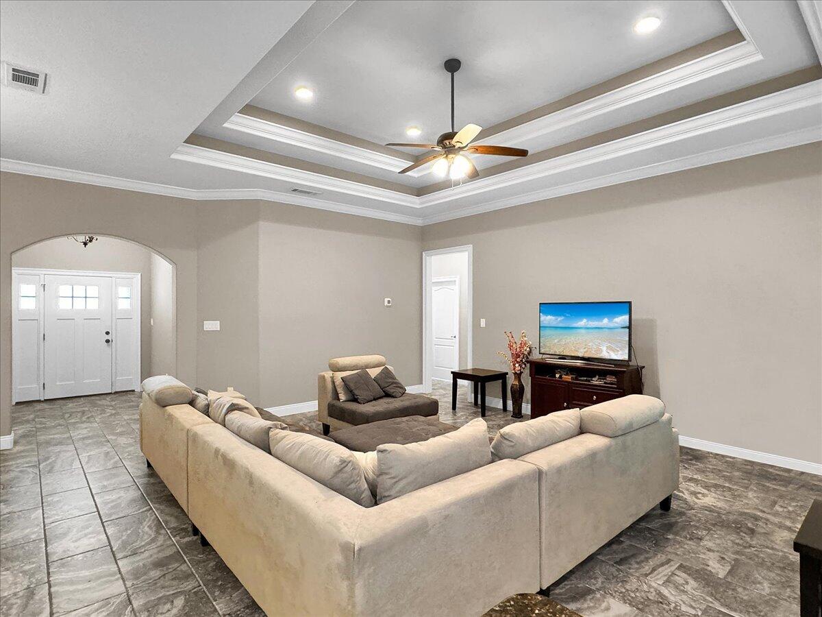 8632 Laredo Street