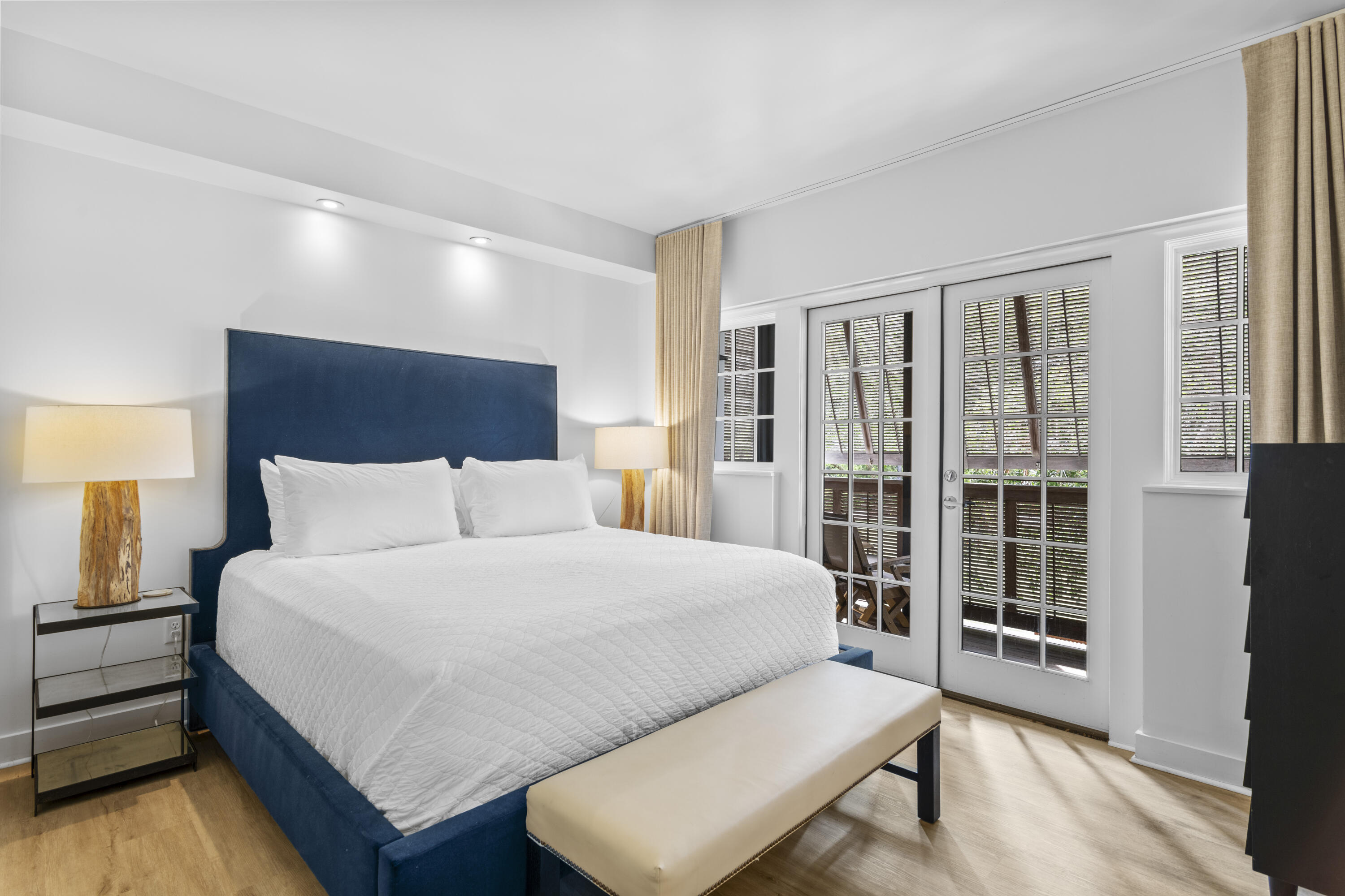 136 Georgetown Avenue, 2A-4